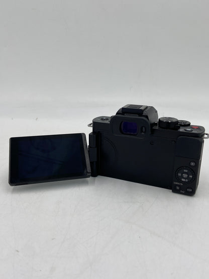 Panasonic lumix g100d DC-G100D 20.3MP Mirrorless Camera