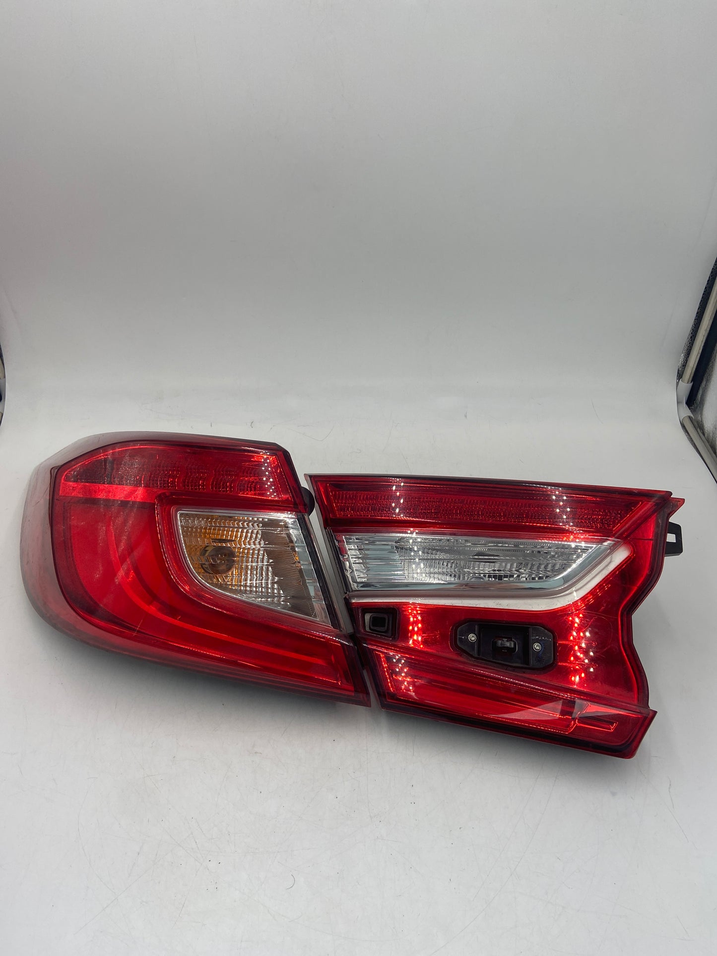HONDA 2018 Honda Accord Tail Lights