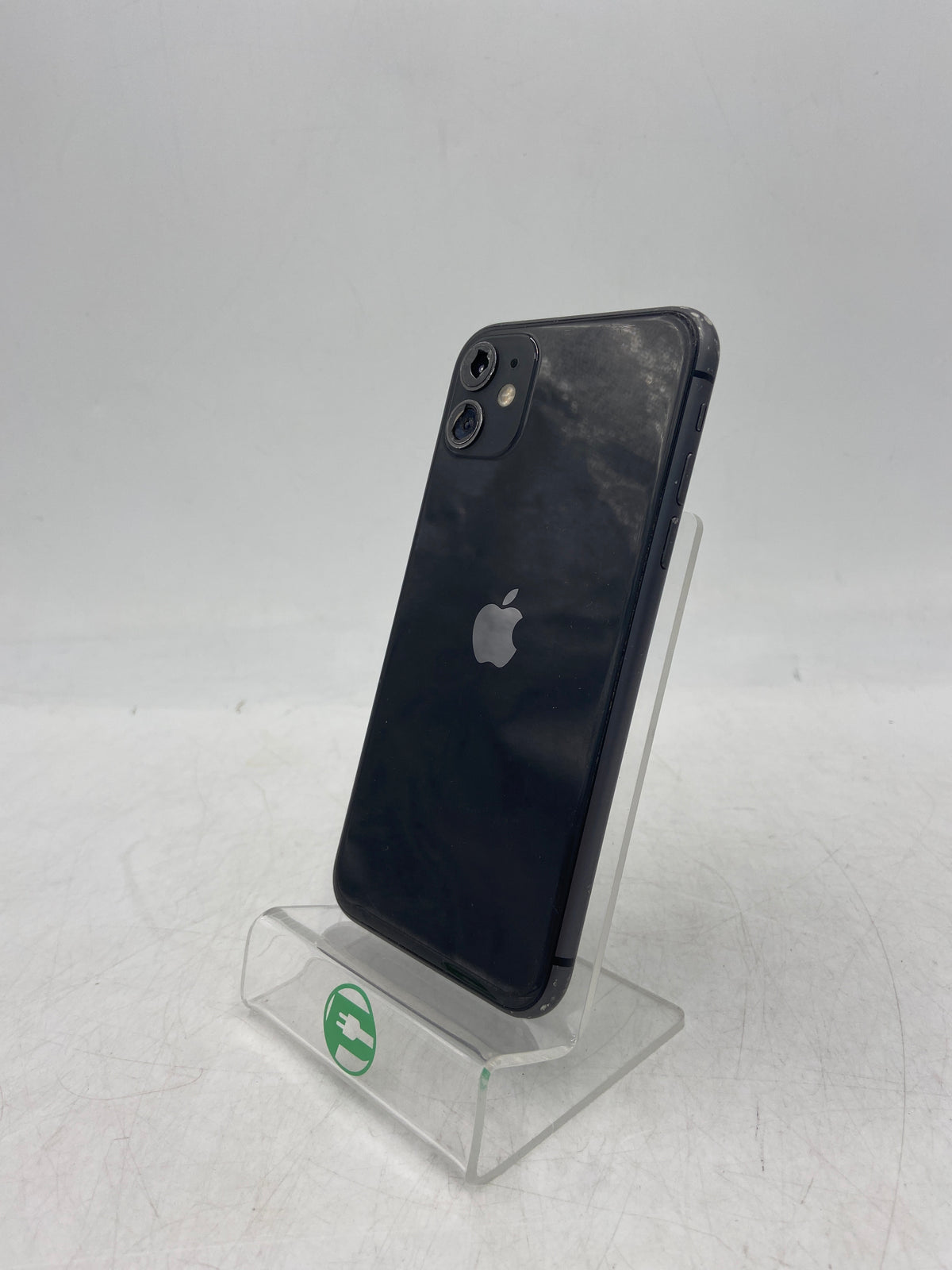 Broken Unlocked Apple iPhone 11 64GB Black Cracked Screen