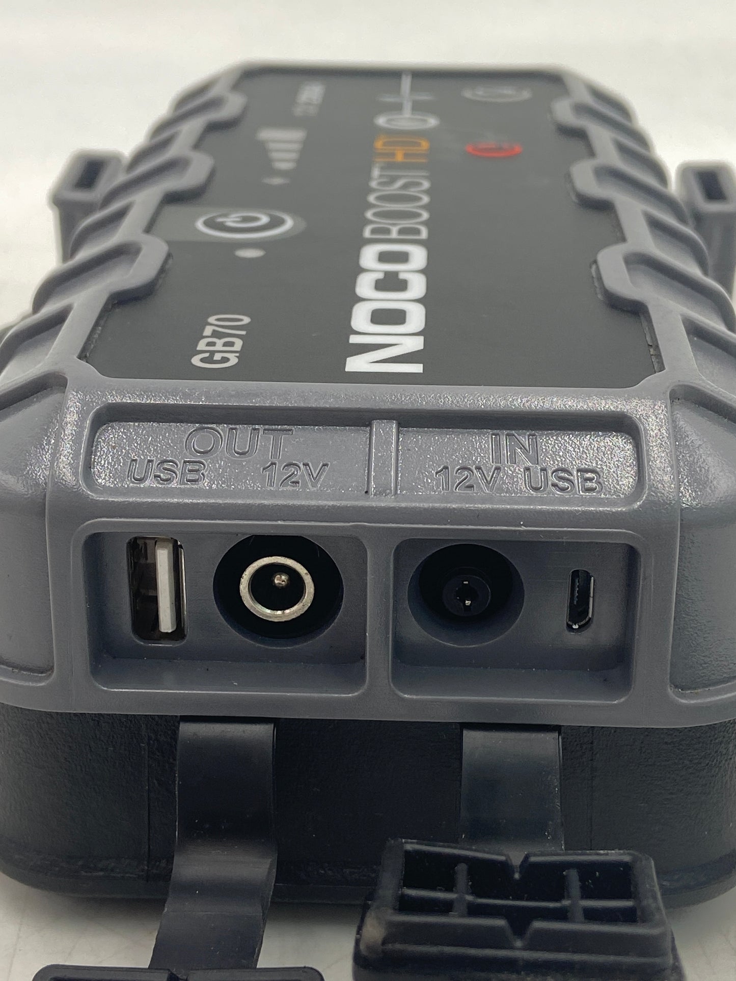Noco Genius Boost HD 12V 2000A Jumper Battery GB70