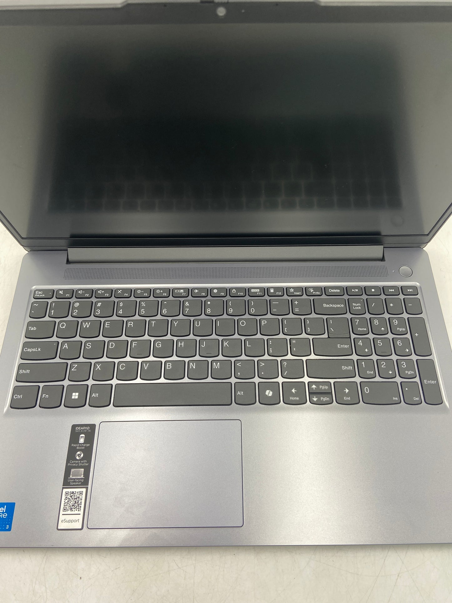 Lenovo IdeaPad Slim 3 15ITN9 15.6" Core 3 N355 3.9GHz 8GB RAM 128GB