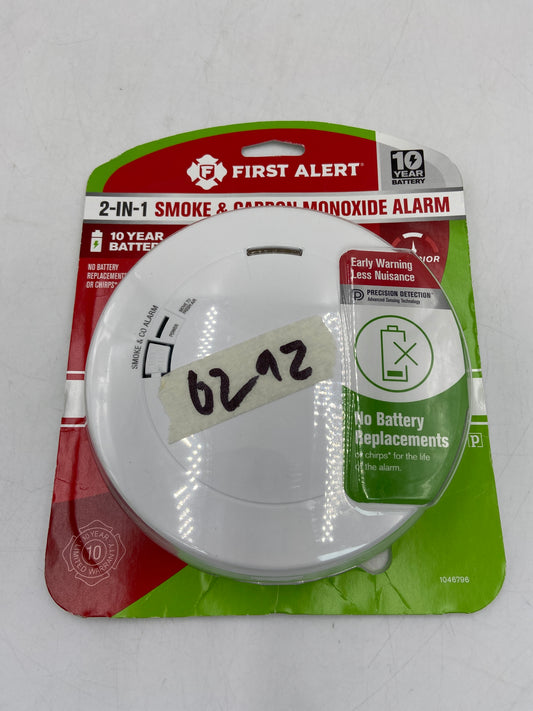 New FIRST ALERT 2 IN 1 ALARM Smoke & Carbon Monoxide Detector 1046796