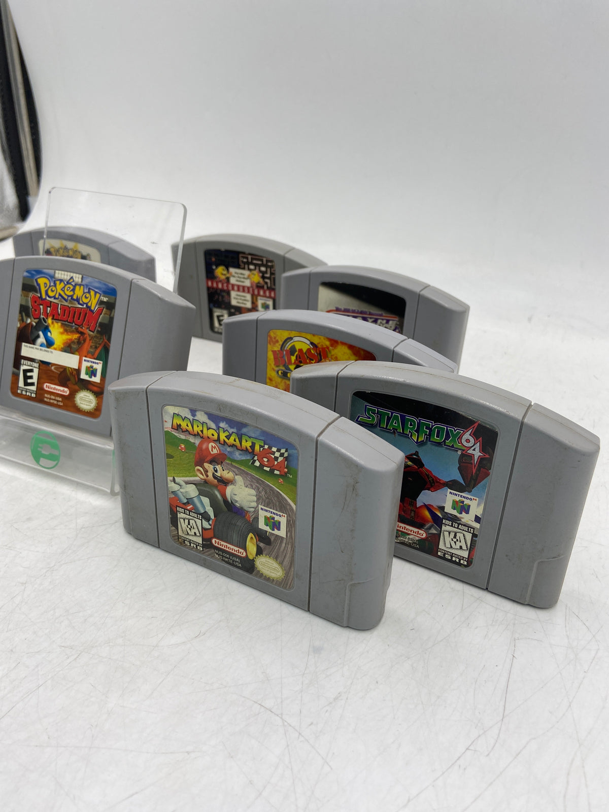 Broken Nintendo LOT OF 10 Nintendo 64 Game Cartridge Lot DAMAGED