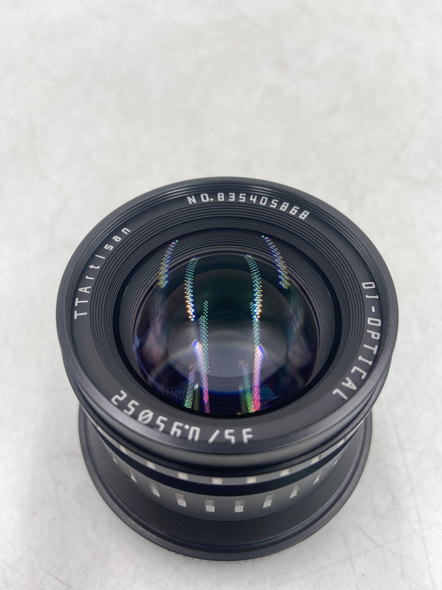 TTArtisan APS-C 35mm f/0.95 RF For Canon RF Mount Manual Lens