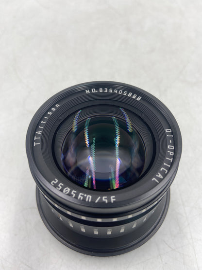 TTArtisan APS-C 35mm f/0.95 RF For Canon RF Mount Manual Lens