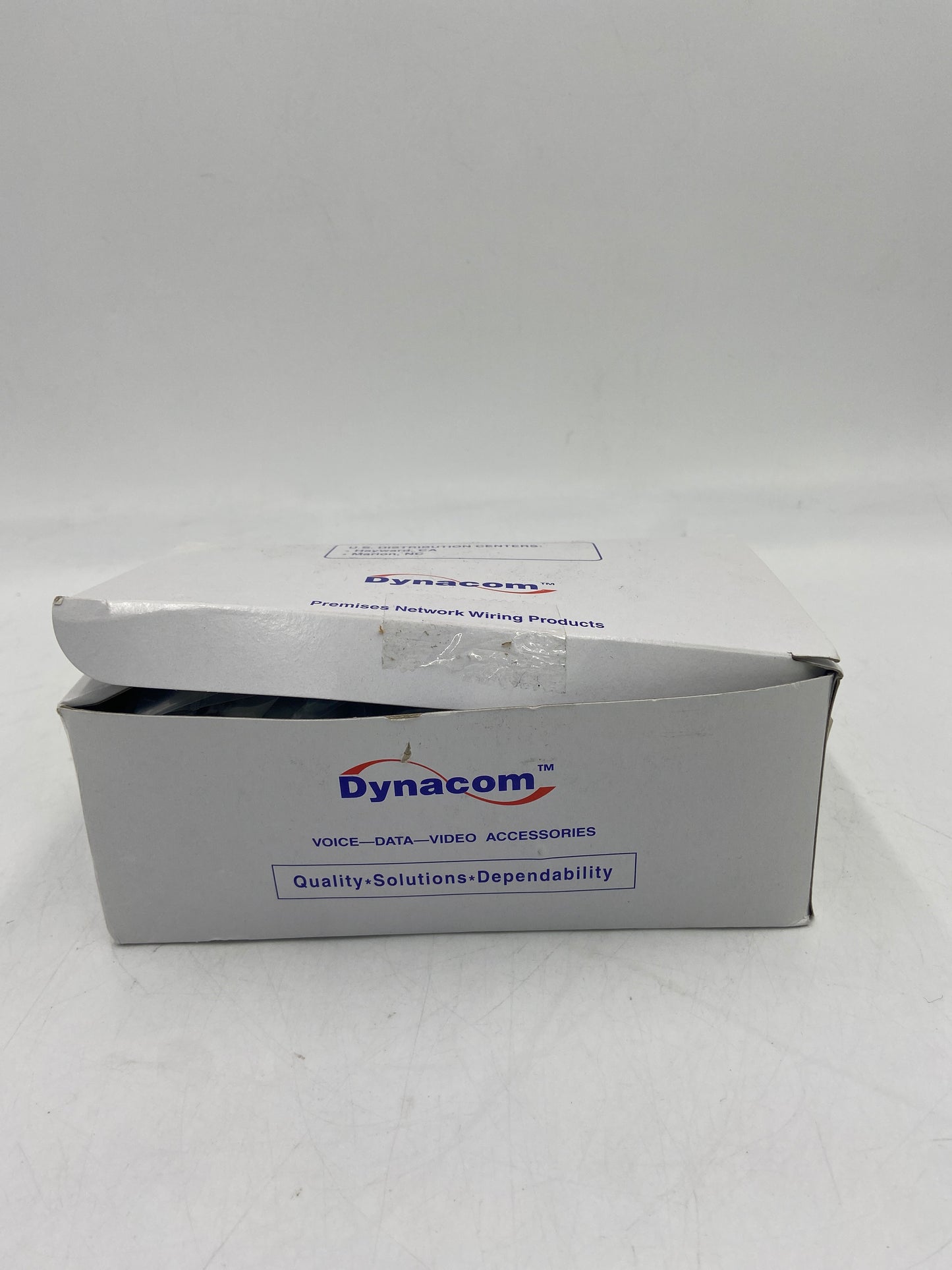New Open box dynacom LOT OF 6p4c SFJ Surface Voice Jack 110625-4-WH 110 TERMINATION