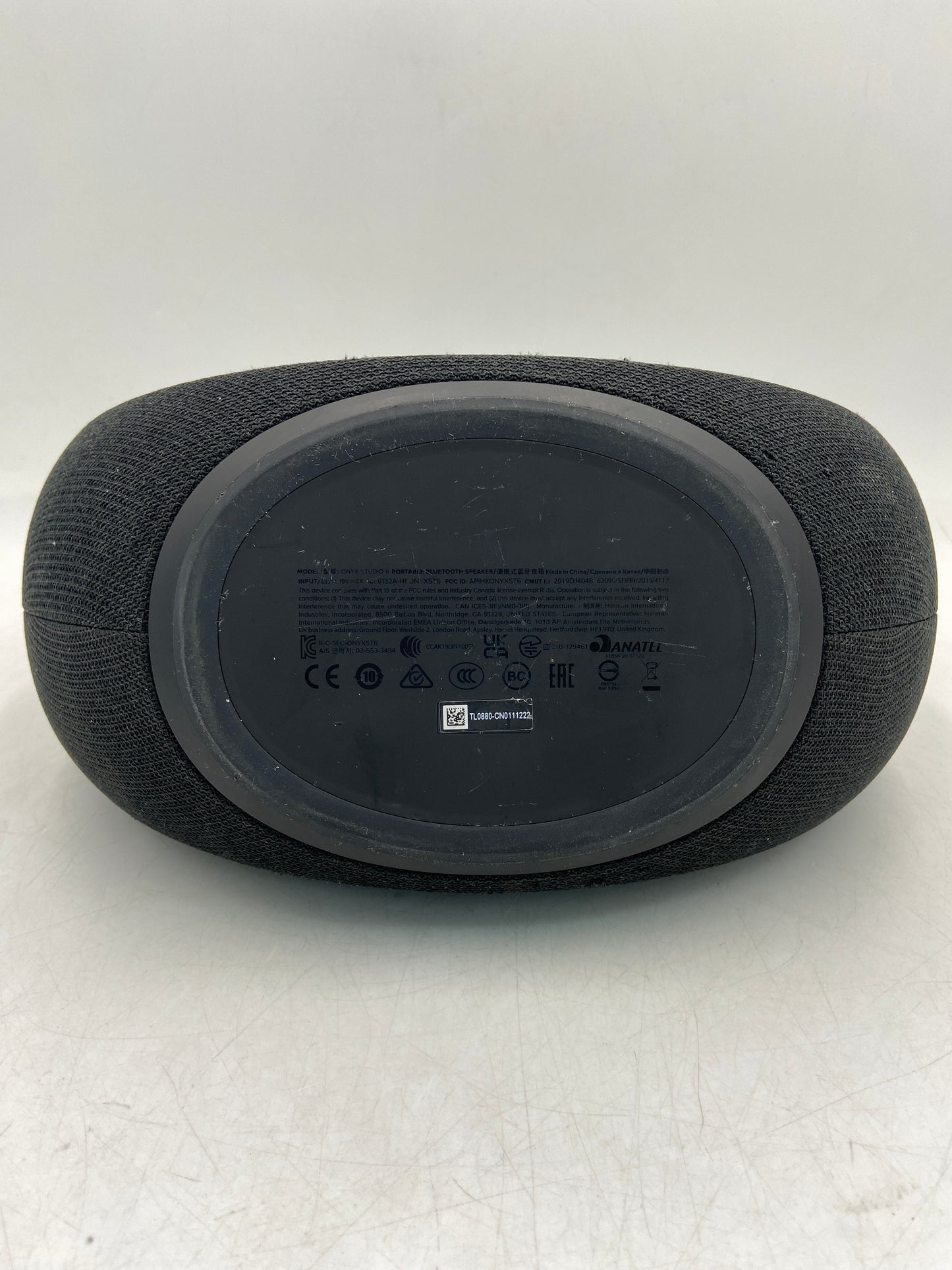 Harmon Kardon Onyx Studio 6 Portable Bluetooth Speaker Black ONYXSTUDIO6