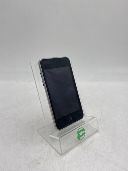 Apple iPod Touch 2nd Gen 8GB Silver A1288