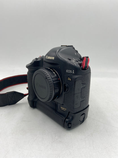 Canon EOS 1 DS Mark II 16.7MP Digital SLR DSLR Camera DS126081