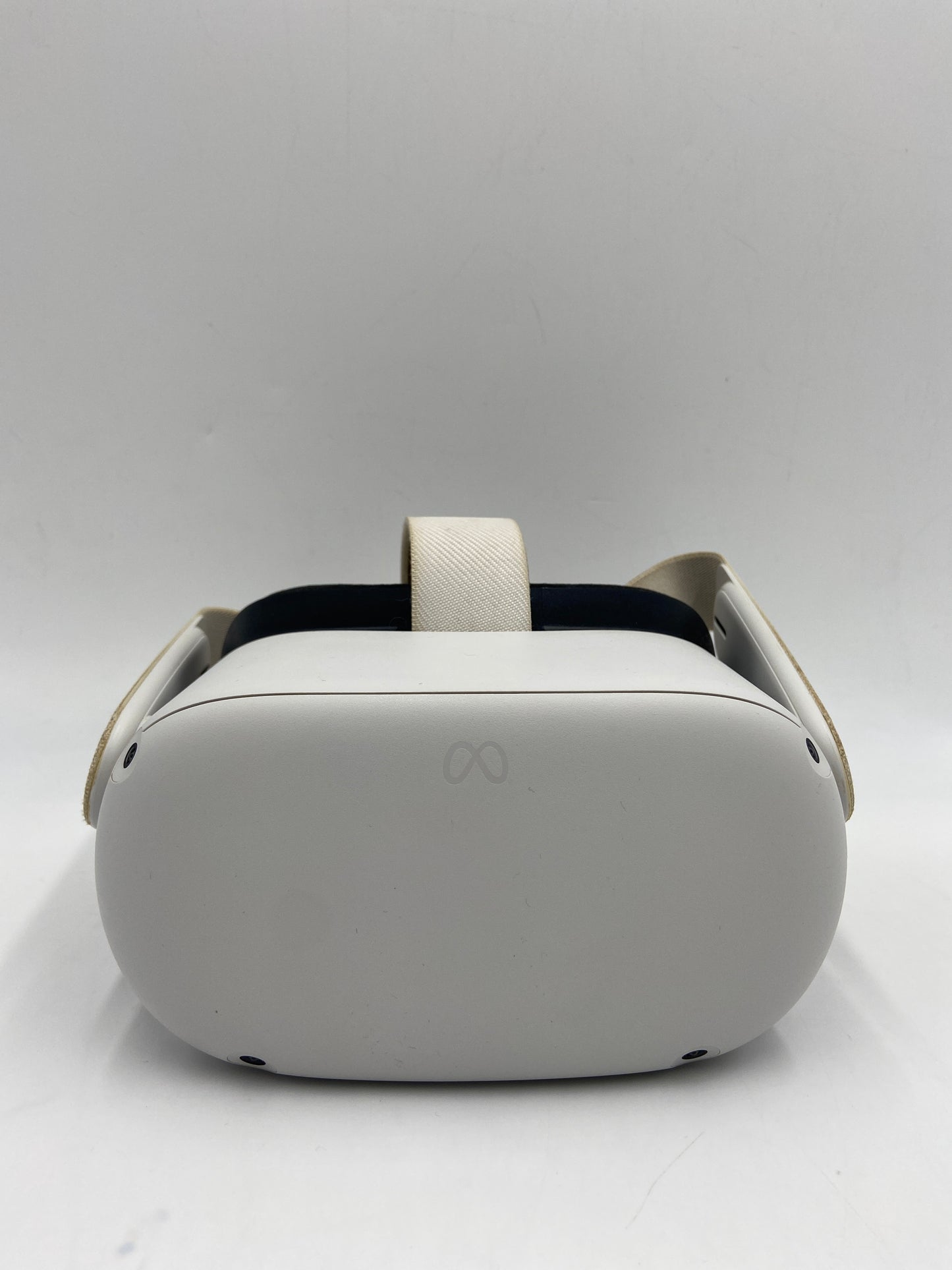 Meta Quest 2 128GB Standalone All-in-One VR Headset KW49CM