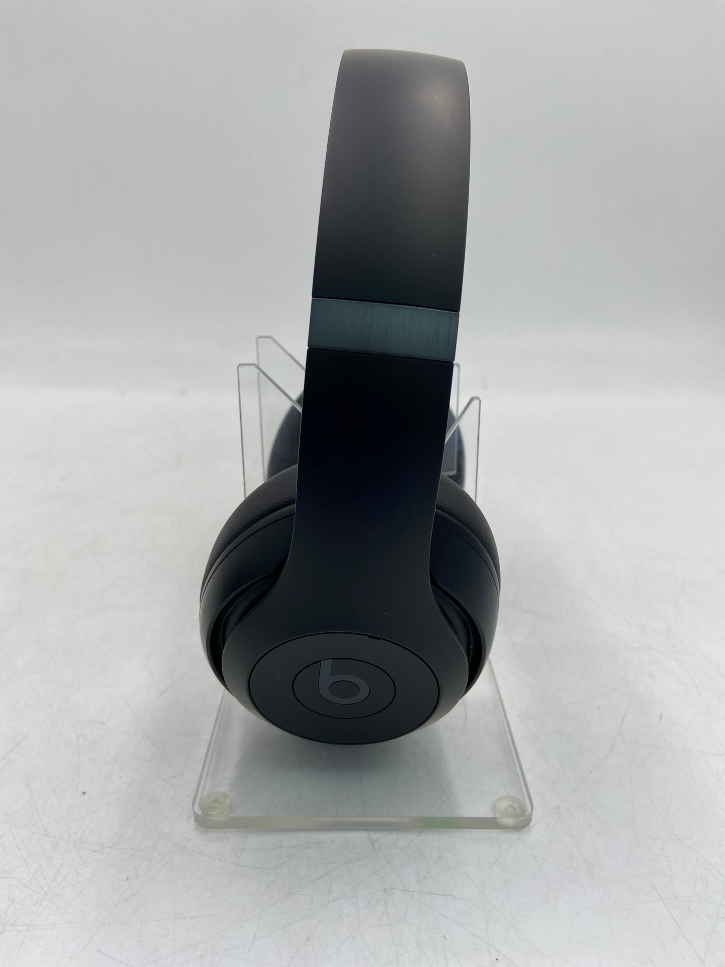 Beats Studio Pro Wireless Over-Ear Bluetooth Headphones Black A2924