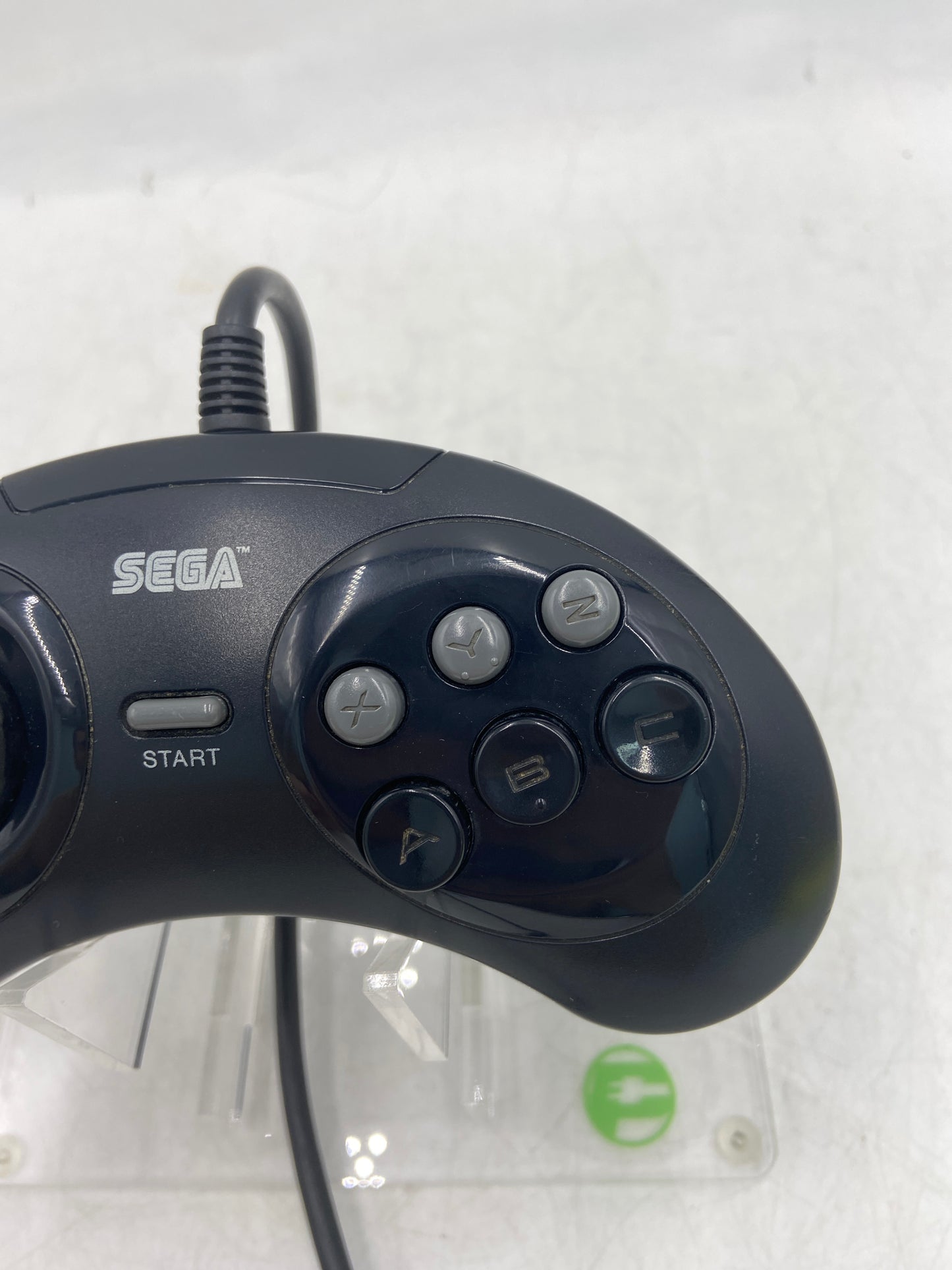 Sega Genesis 16-Bit Bundle Set Video Game Console Complete with 3 Games & 4 Controllers 1601