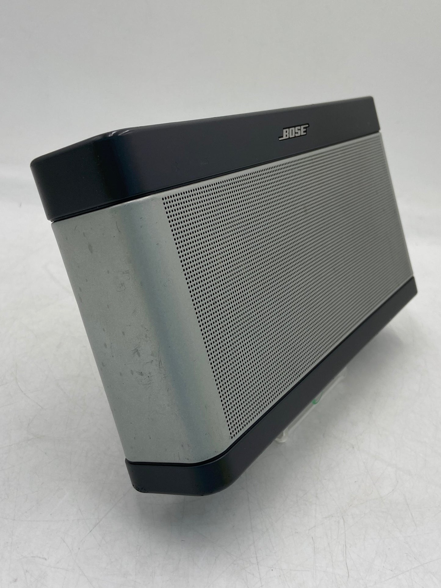 Bose SoundLink III Bluetooth Speaker Silver 414255