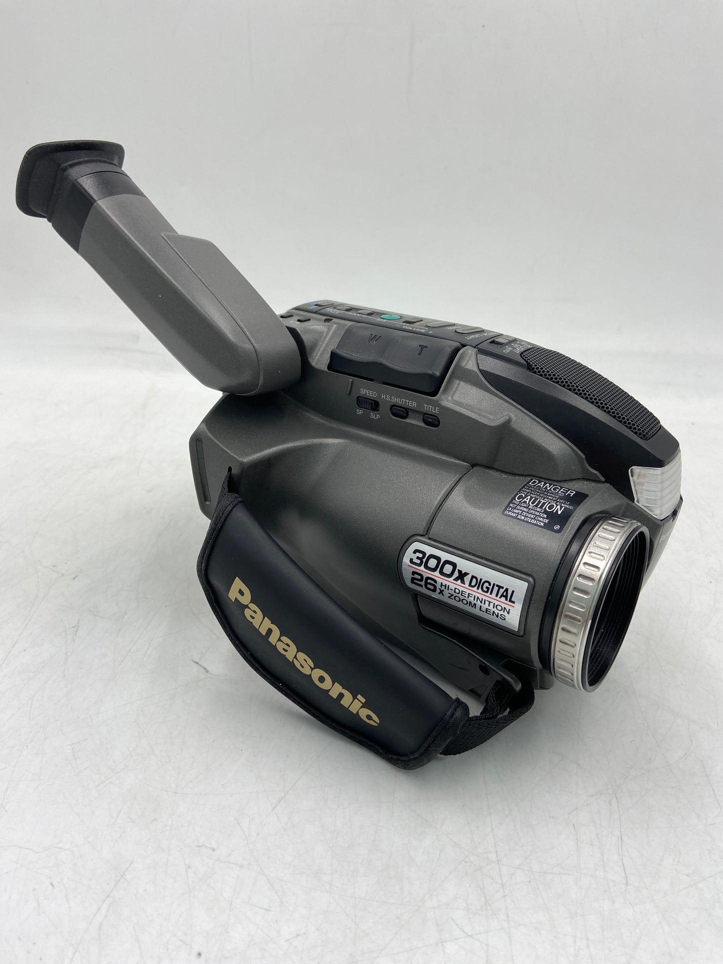 Panasonic Palmsight Hi-Definition Zoom Video Recorder with Shotoshot PV-L780D