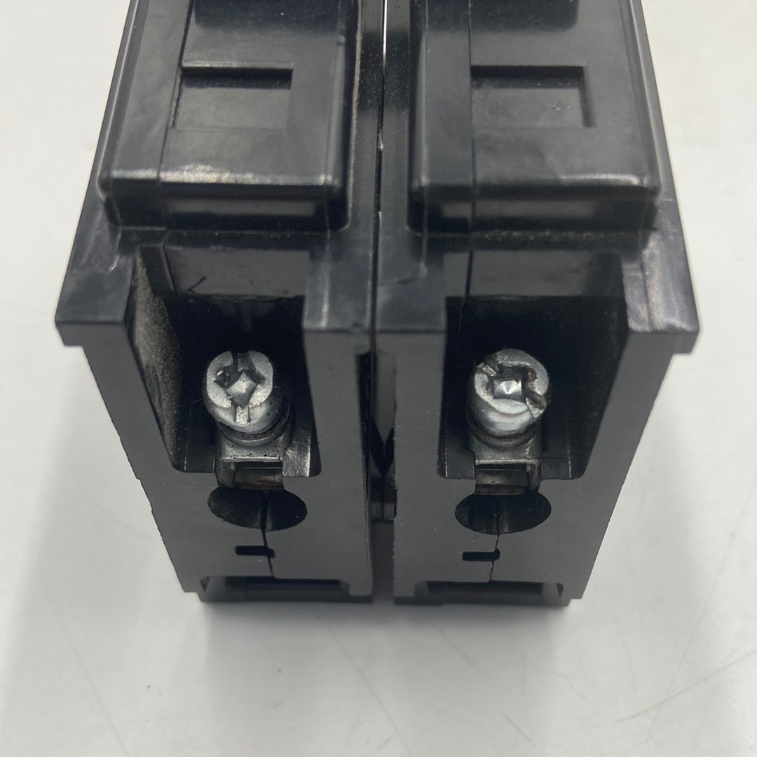 Eaton Cutler Hammer 15A Quicklag Circuit Breaker 120/240V