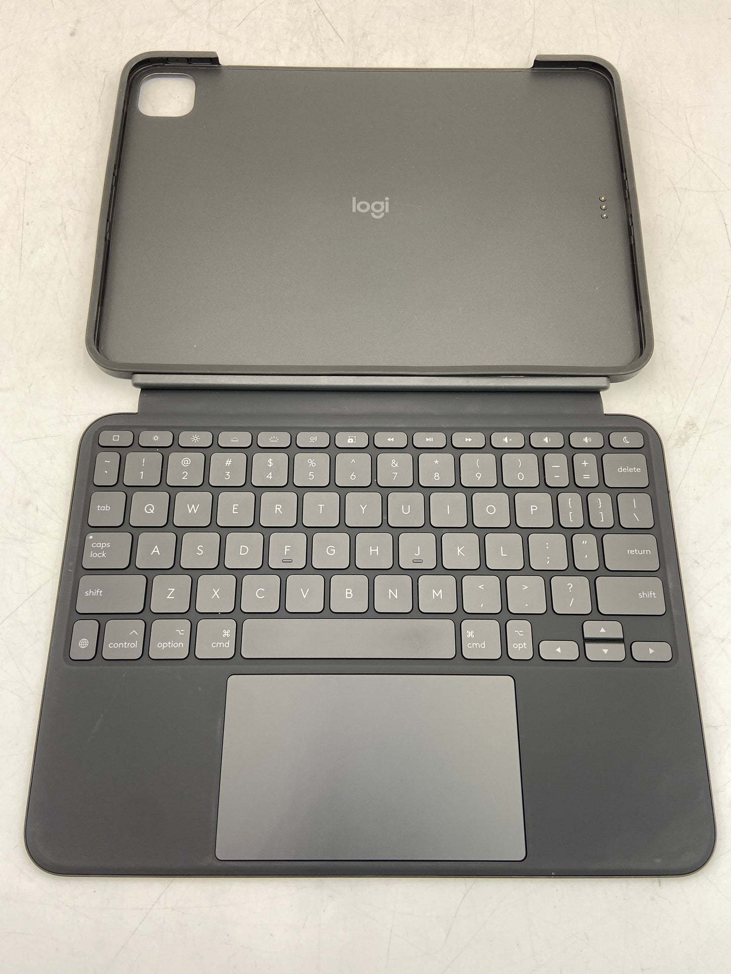 Logitech Combo Touch iPad Pro 11-inch (m4) Key Board Case YU0084