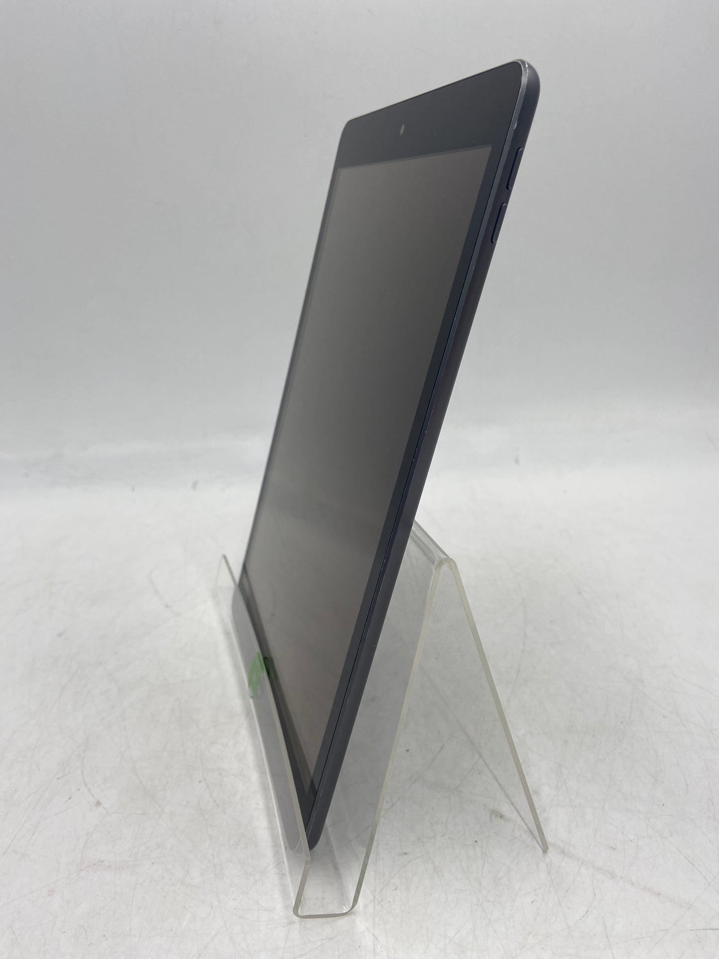 WiFi Only Apple iPad 9th Gen 64GB Silver MK2K3LL/A