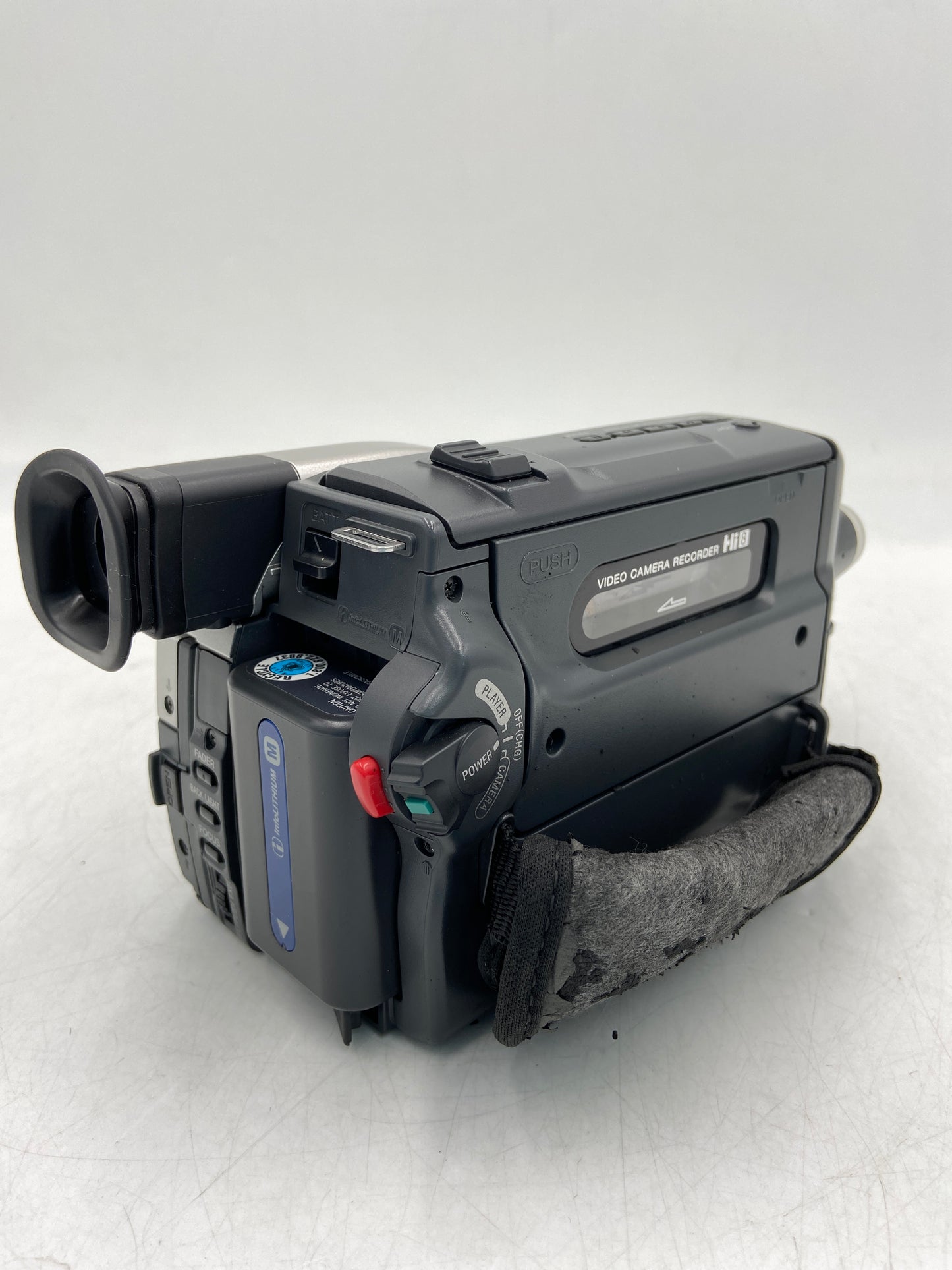 Sony CCD-TRV308 SteadyShot Video Camera