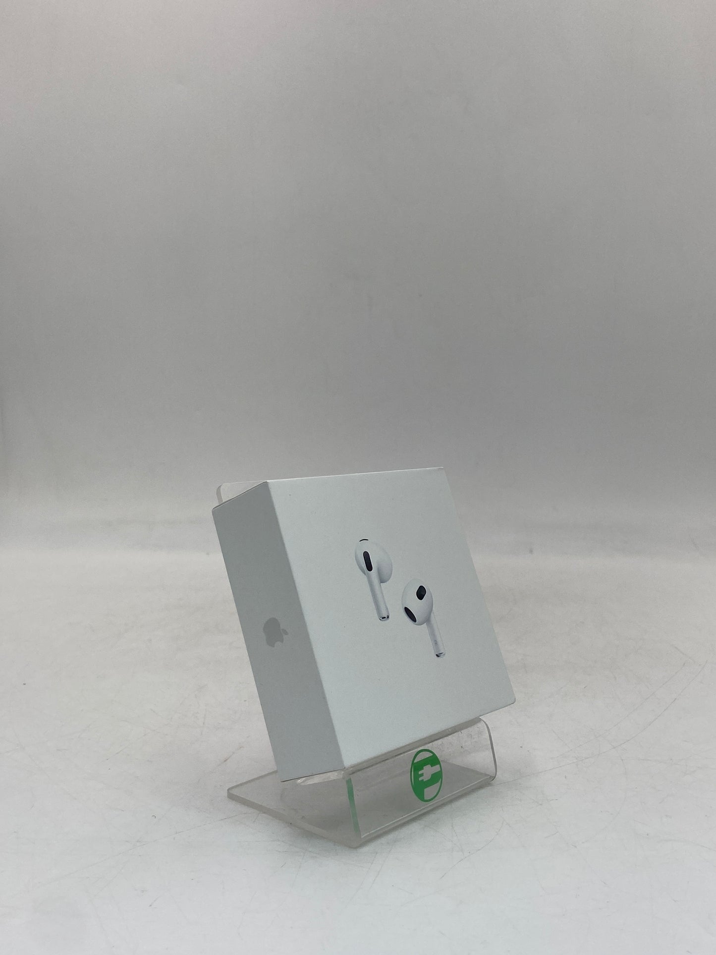 New Apple AirPods 3rd Gen with MagSafe Charging Case A2564 A2565 A2566 MPNY3LL/A