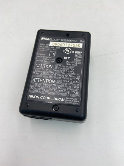 Nikon D90 12.3MP DSLR Camera
