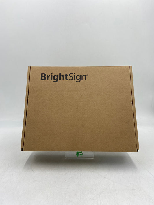 New BrightSign XT1145 Powerful Ultra-thin  Media Player