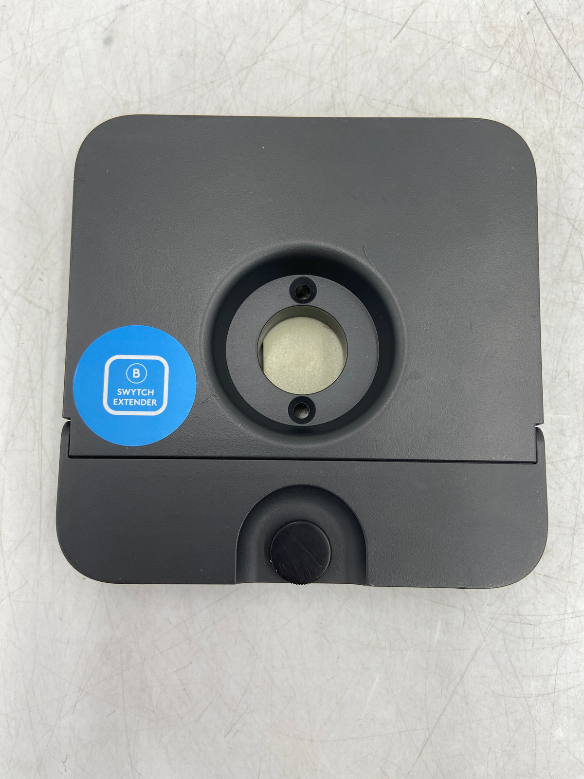 Logitech Swytch Hub 952-000009 Laptop Kit VU0057 with Y-Cable for Video Conferencing