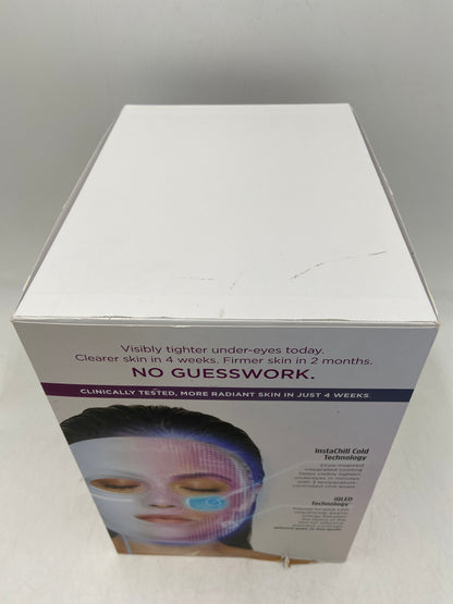 New SHARK Cryo Glow Under-Eye Cooling + LED Anti-Aging & Skin Clearing Mask