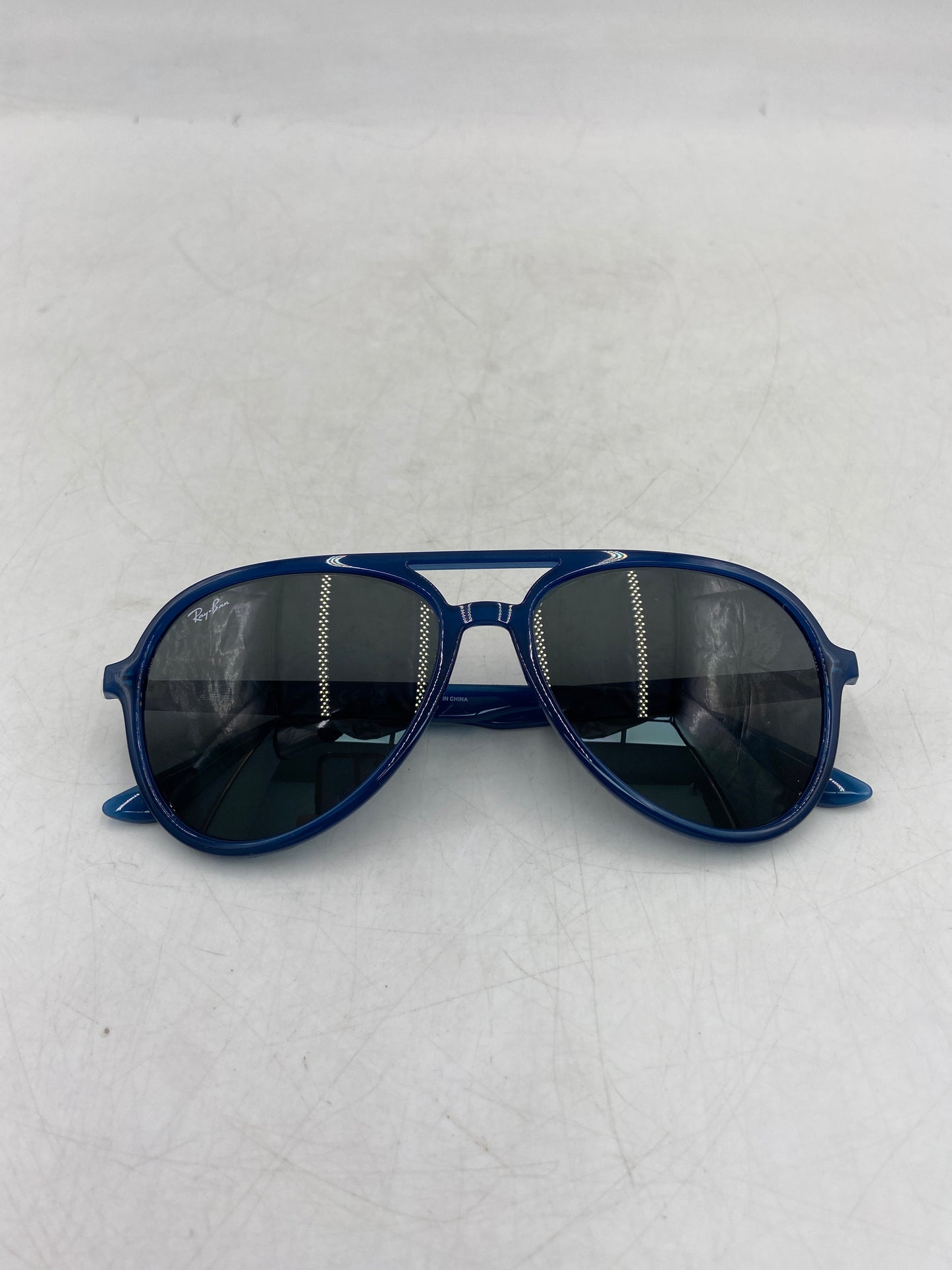 New Ray-Ban Navy Blue Transparent Frame Black Lens Aviator Sunglasses RB4376