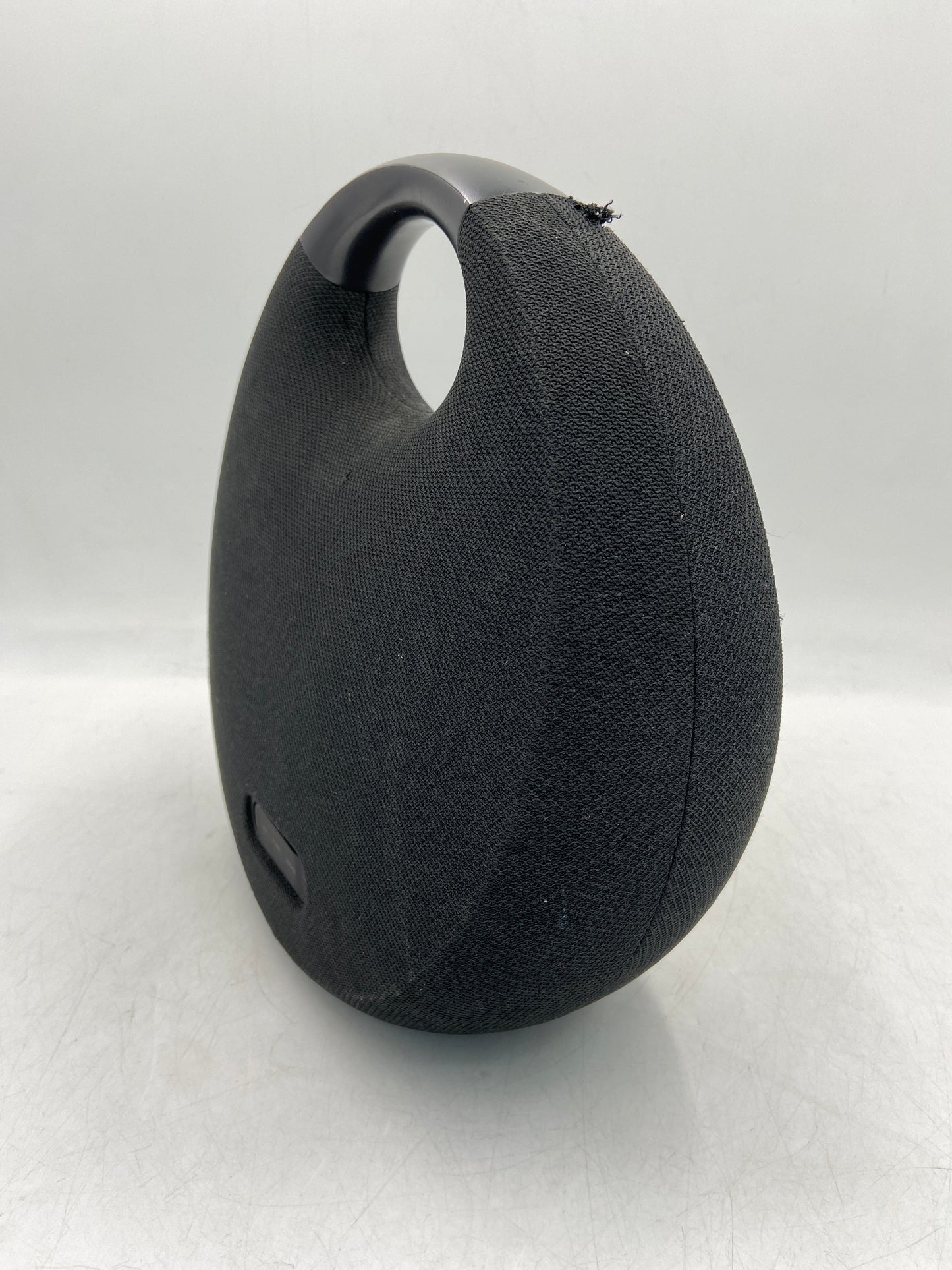 Harmon Kardon Onyx Studio 6 Portable Bluetooth Speaker Black ONYXSTUDIO6