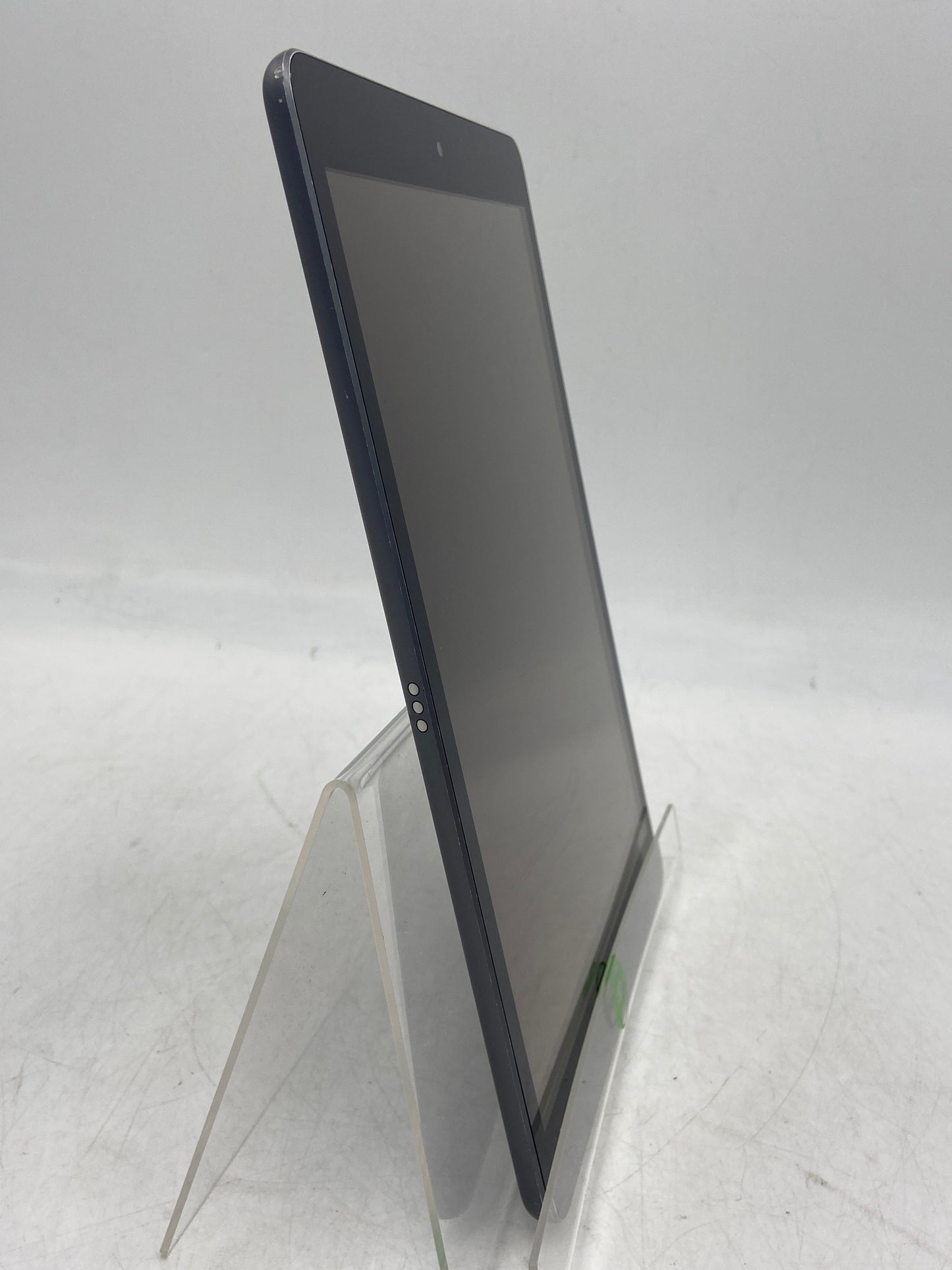 WiFi Only Apple iPad 9th Gen 64GB Silver MK2K3LL/A