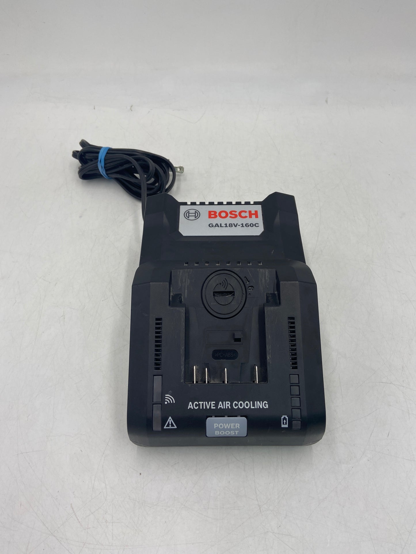 Bosch GAL18V-160C 18V Power Tool Battery Charger with Battery