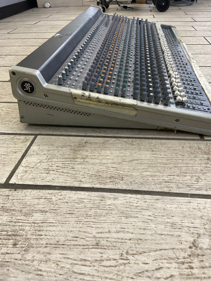 MACKIE 32-Channel 4-Bus Effects Mixer with USB DJ Mixer 3204-VLZ3