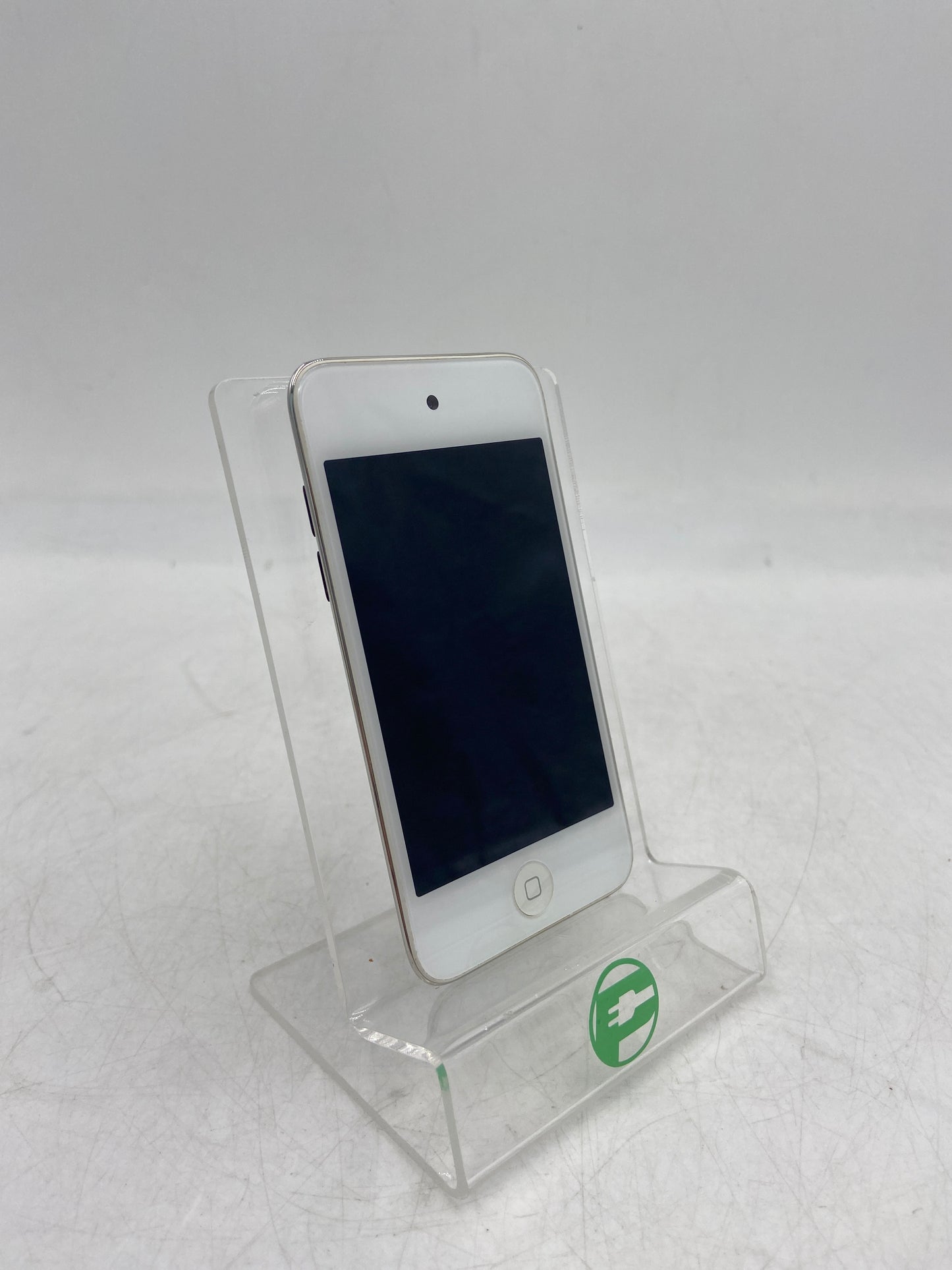 Apple iPod Touch 4th Gen 8GB White A1367