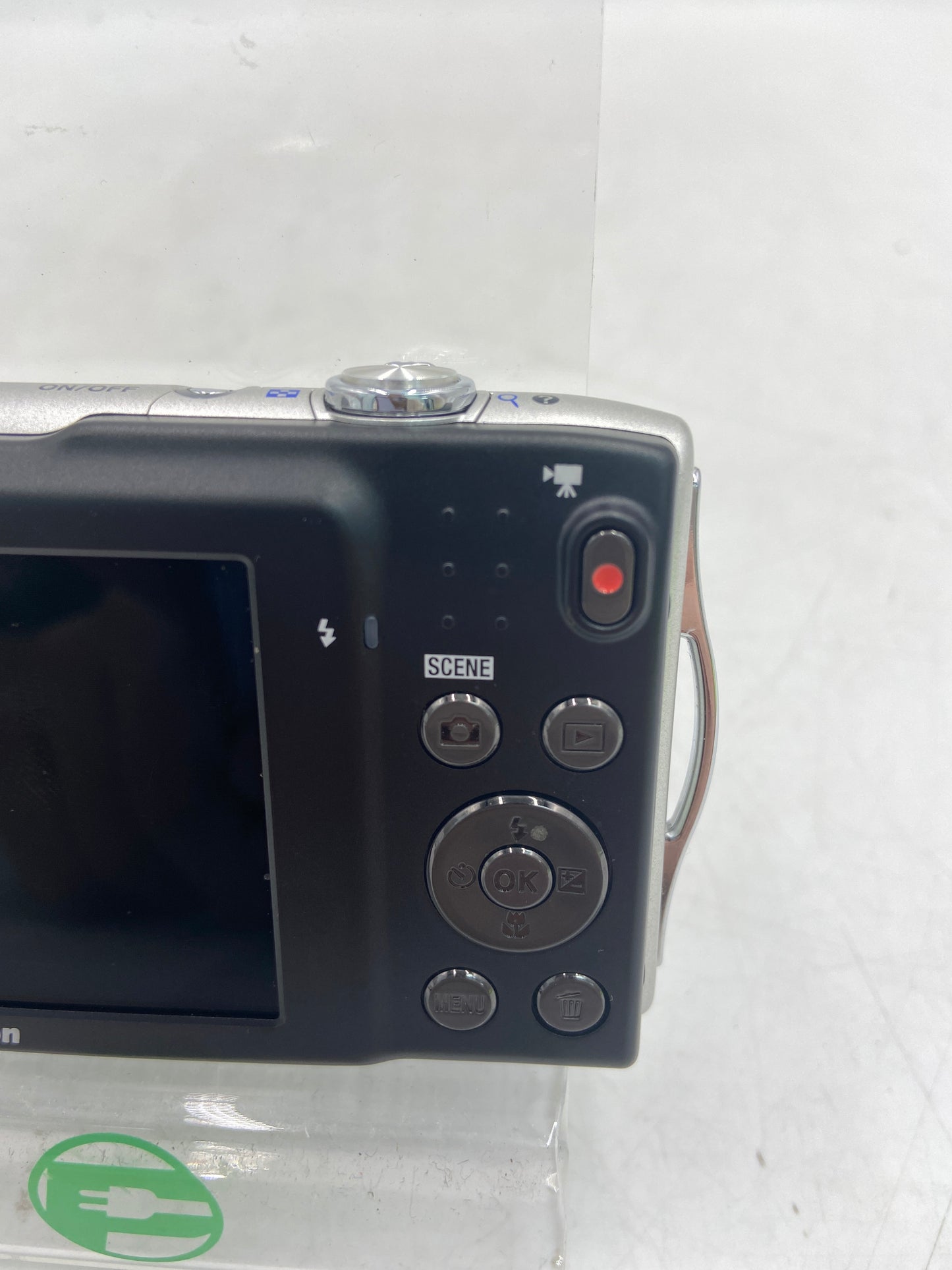 Nikon COOLPIX S3300 16.0MP Compact Camera