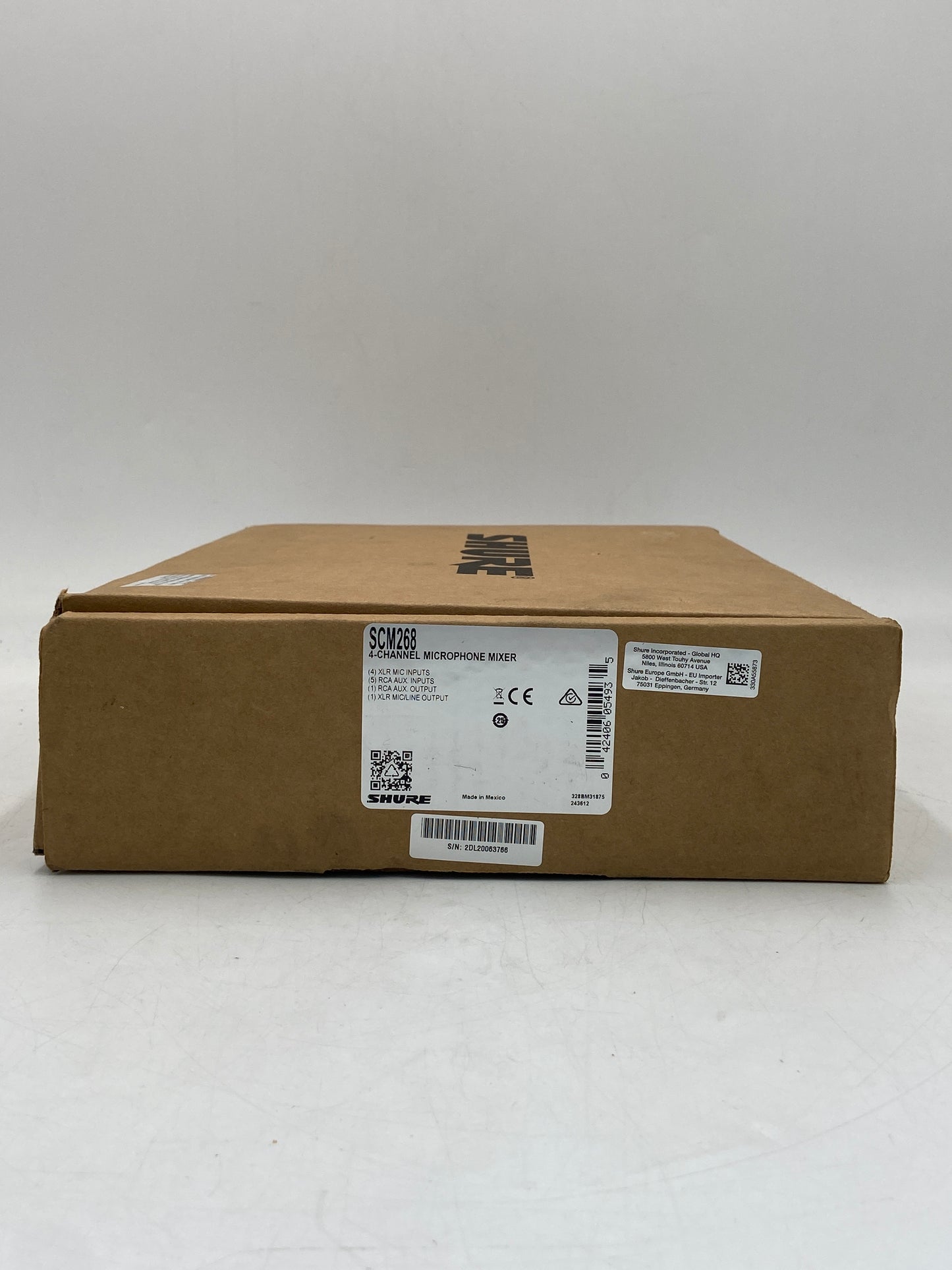 New Open Box SHURE Microphone Mixer 4-Channel Microphone Mixer SCM268