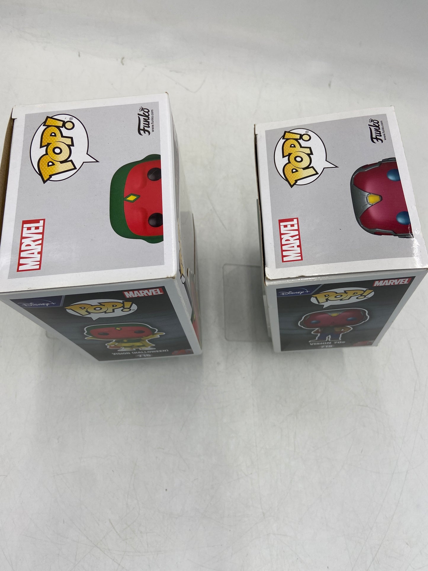New Funko POP! Lot of 2 - Marvel Vision (Halloween) & Vision 70's Vinyl Action Figure 716718
