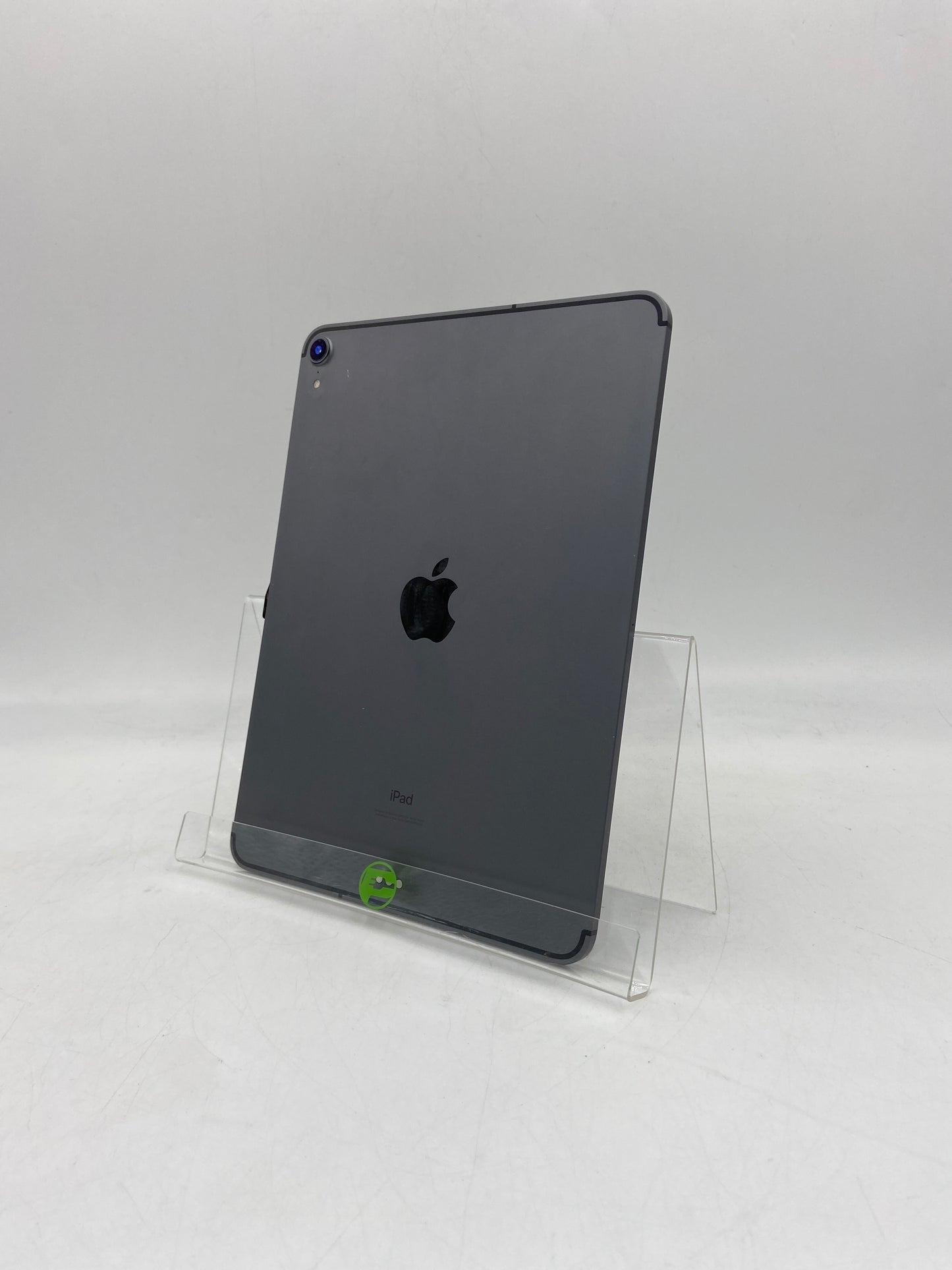 Unlocked Apple iPad Pro 11" 4th Gen 128GB 17.5.1 Space Gray