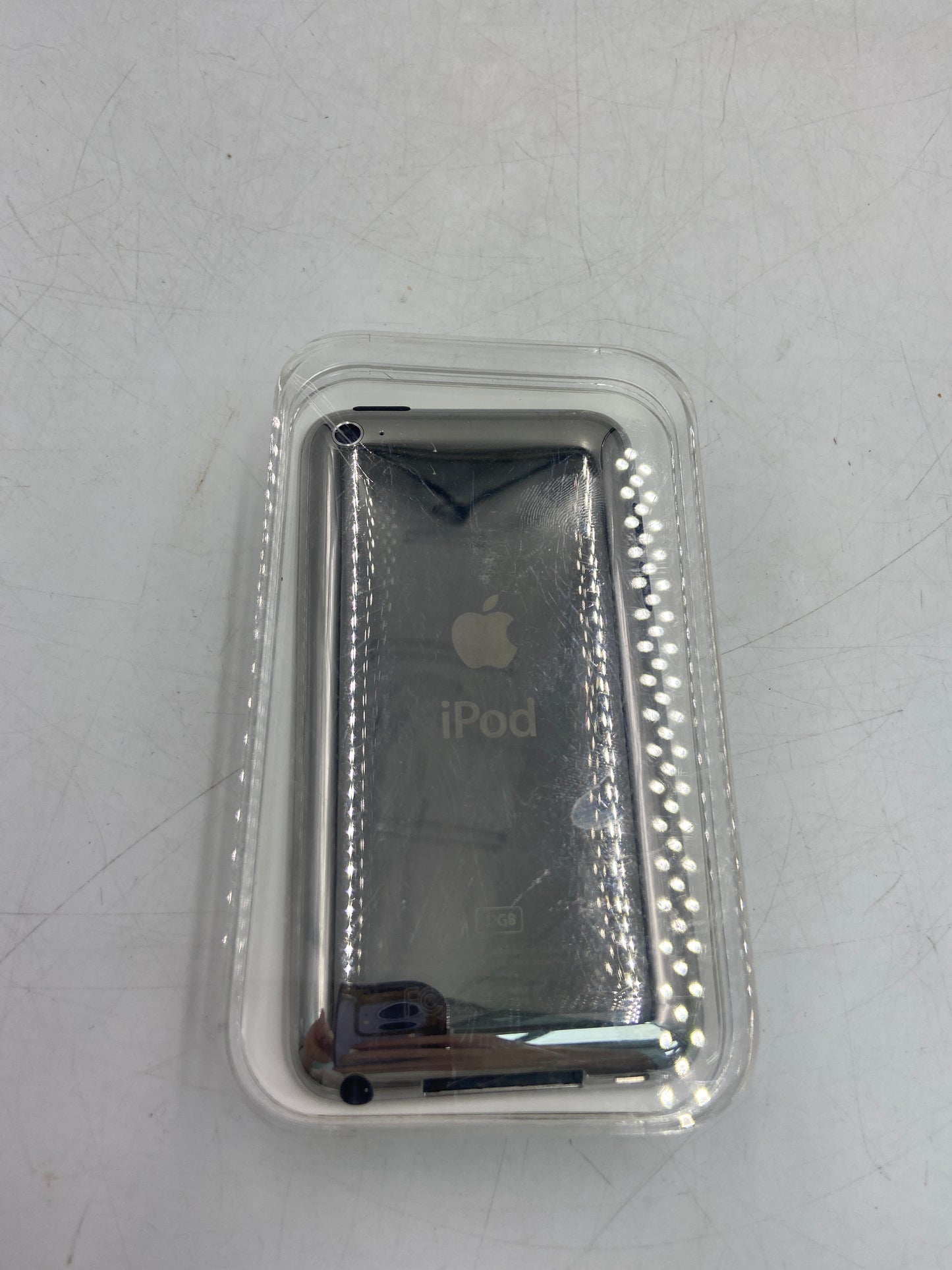 Apple iPod Classic 4th Gen 32GB Silver A1367