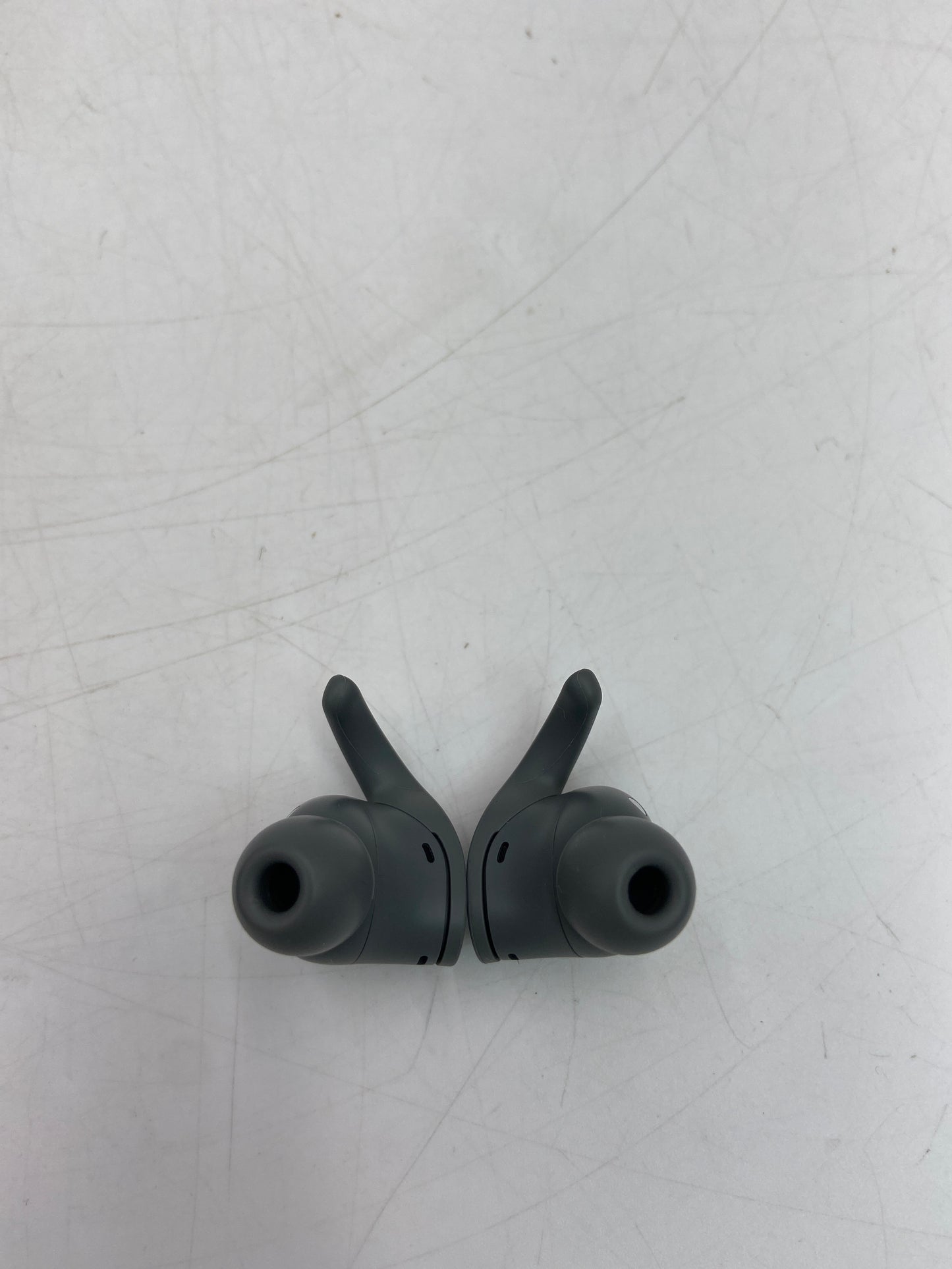 Broken Beats Fit Pro True Wireless Bluetooth ANC Earbuds Sage Gray MK2J3LL/A (Bluetooth Issues)