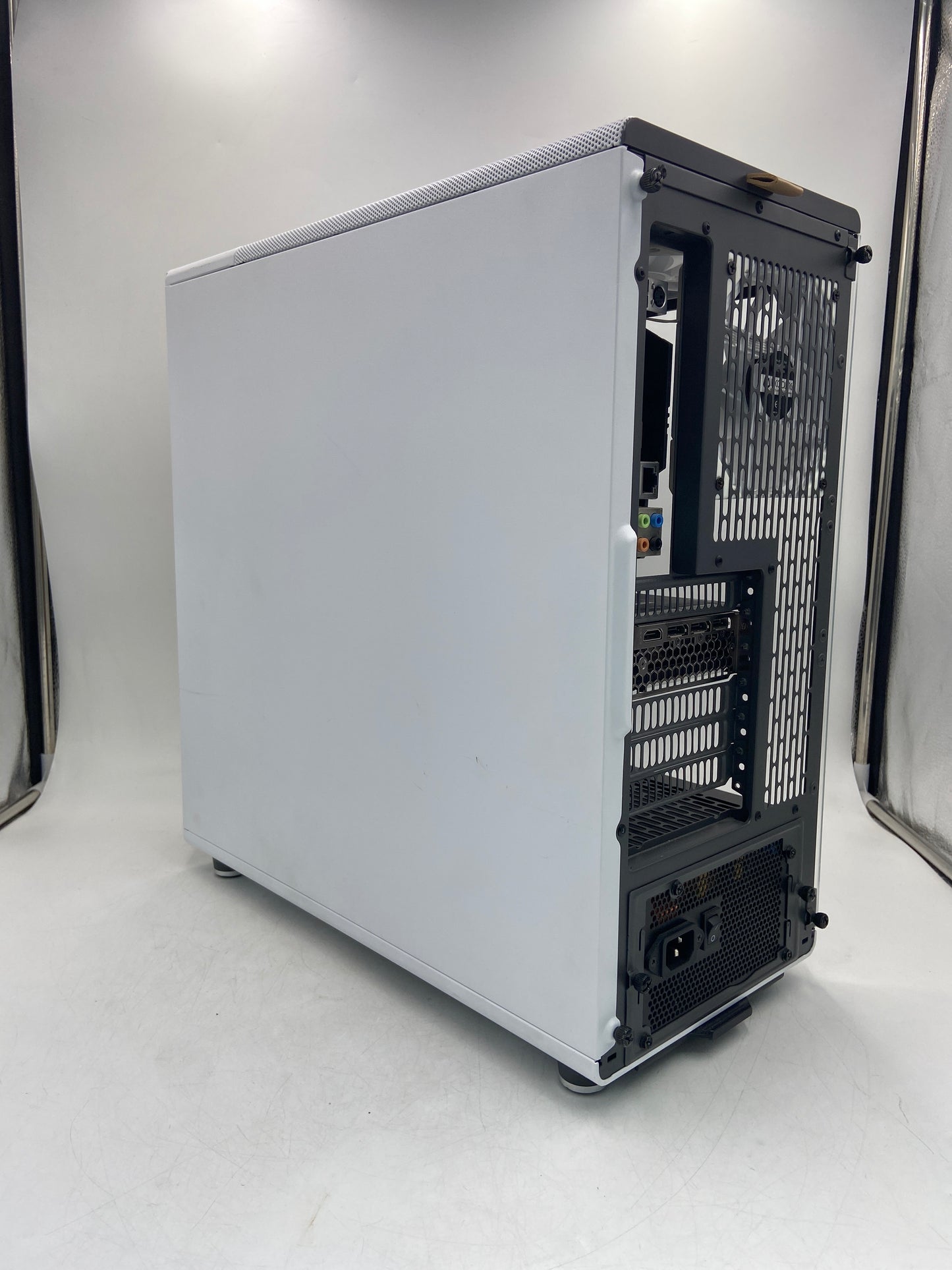 NZXT Custom PC NVIDIA GeForce RTX 3060 (12GB) Core i5-1440f 11th Gen 2.60GHz 32GB RAM