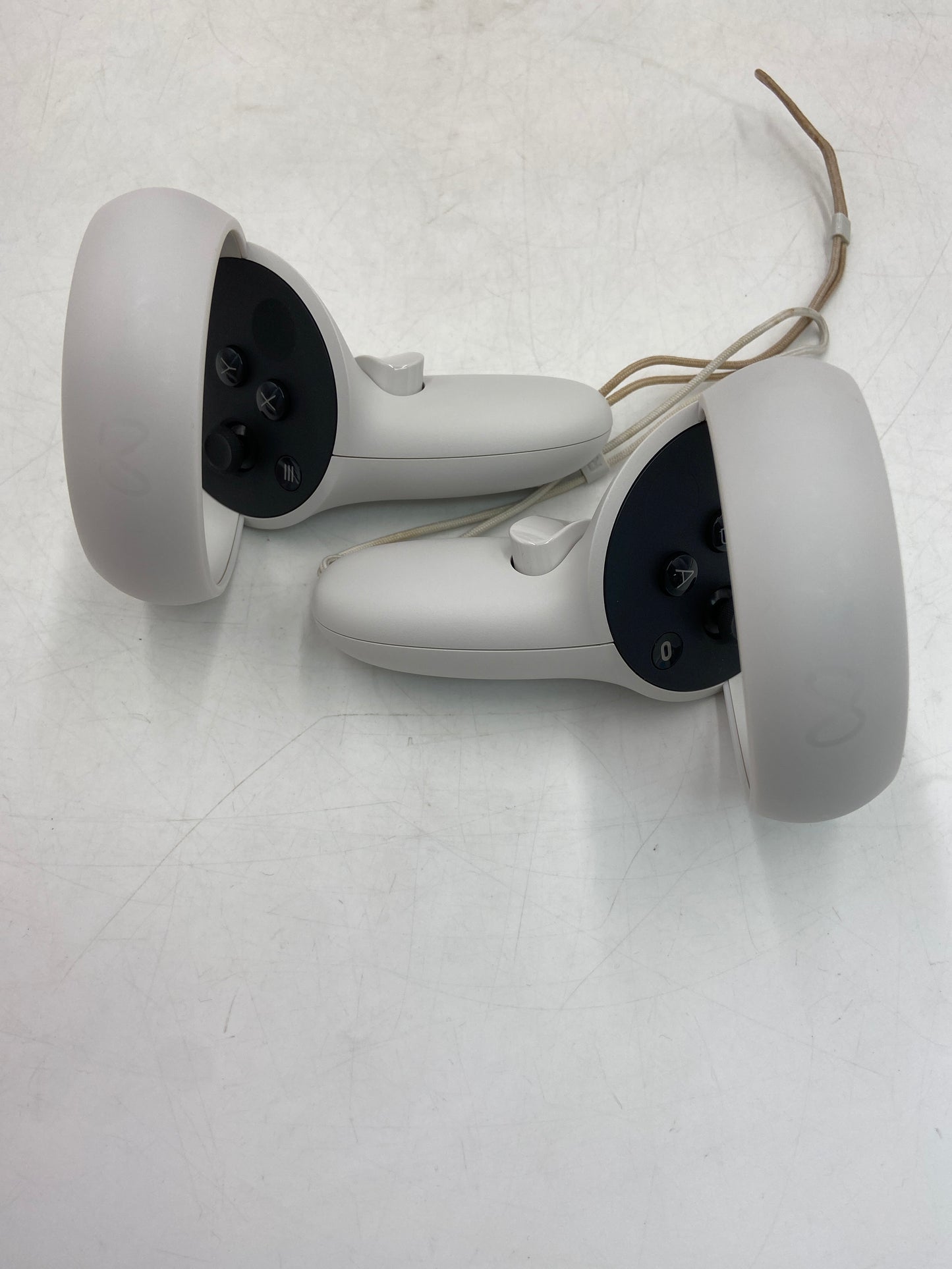 Meta Quest 2 128GB Standalone All-in-One VR Headset KW49CM