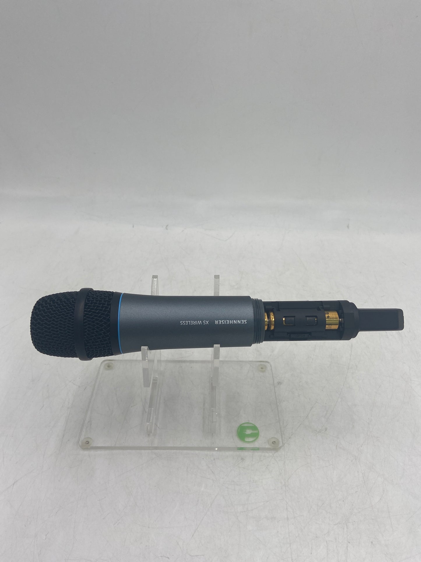 Sennheiser XS Wireless + XS Wireless 2 Receiver and Handheld Transmitter EM XSW