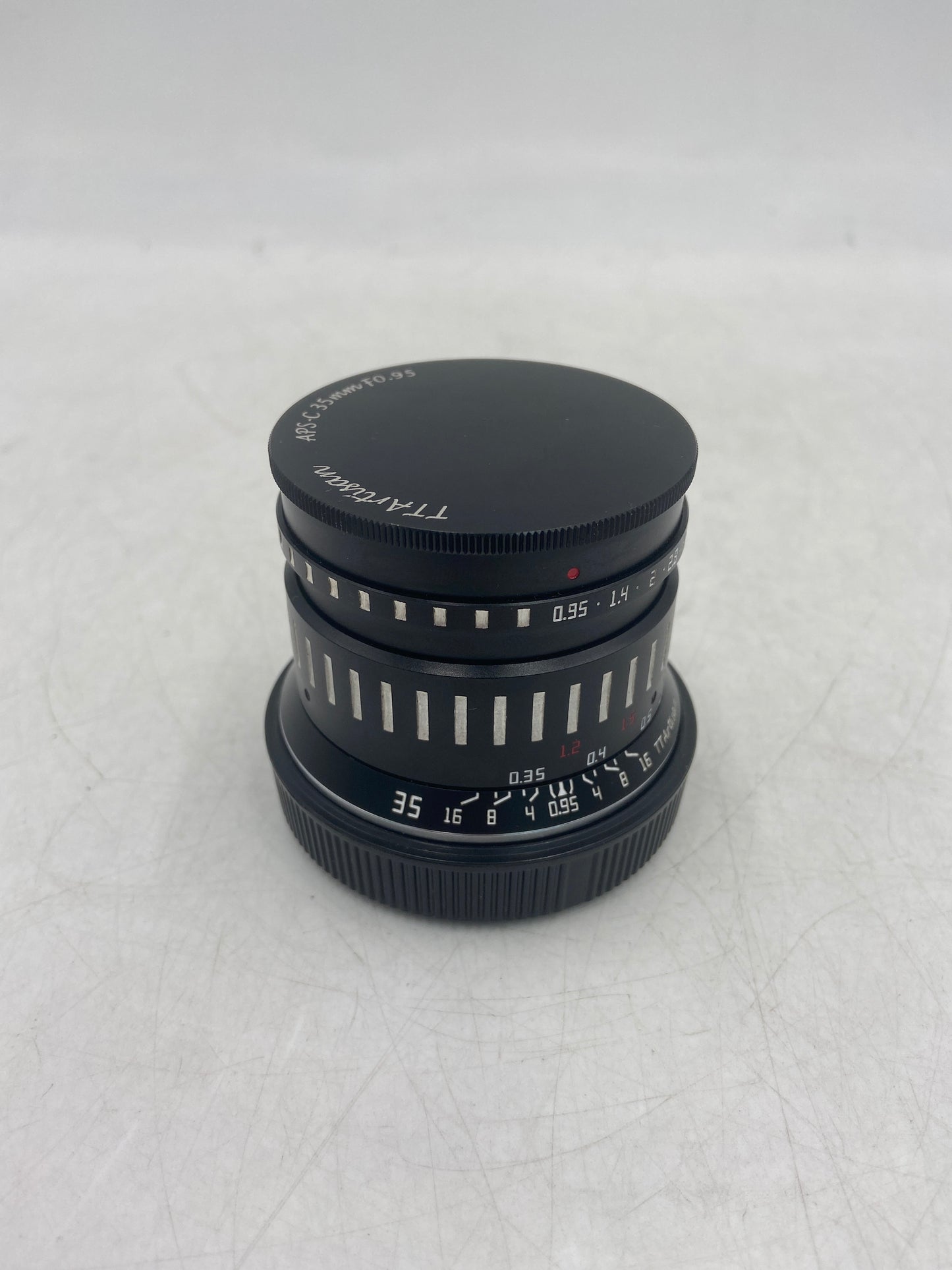 TTArtisan APS-C 35mm f/0.95 RF For Canon RF Mount Manual Lens