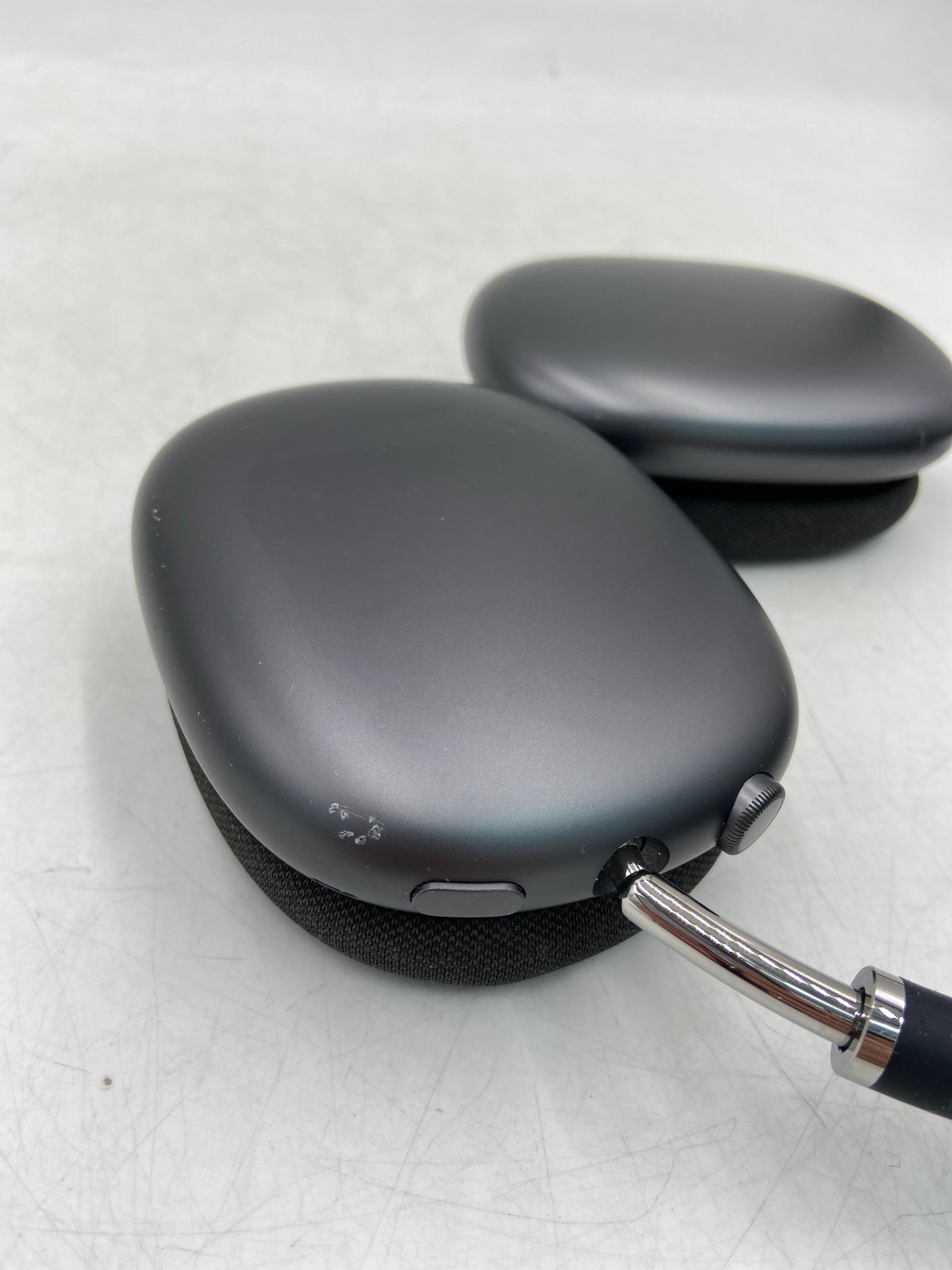 Broken Apple AirPods Max Wireless Over-Ear Headphones Space Gray MGYH3AM/A Bluetooth Issues