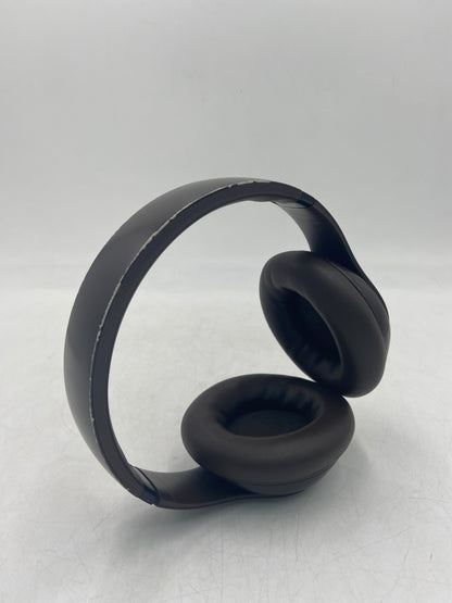 Beats Studio Pro Wired Over-Ear Headphones Deep Brown A2924