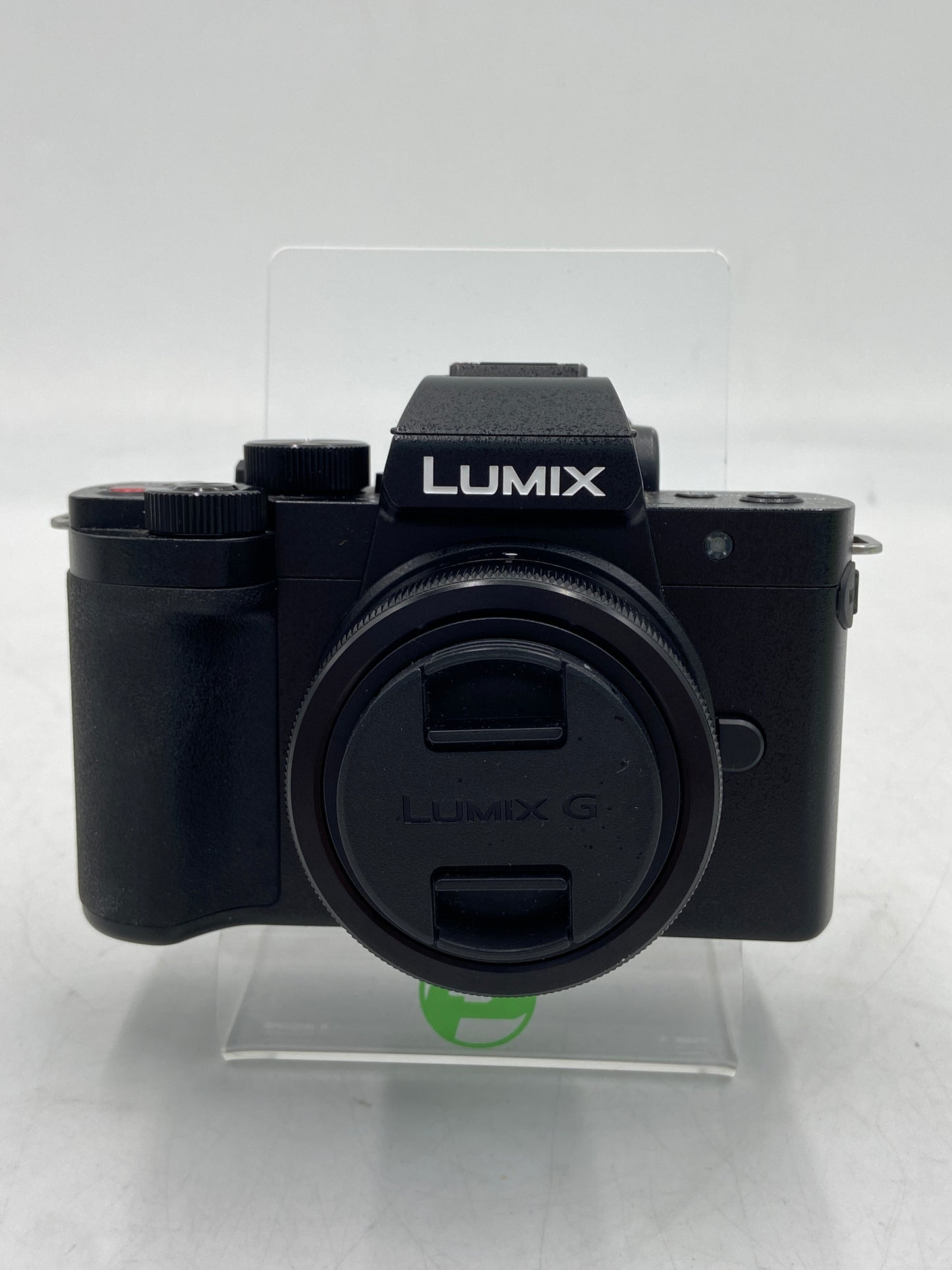 Panasonic lumix g100d DC-G100D 20.3MP Mirrorless Camera