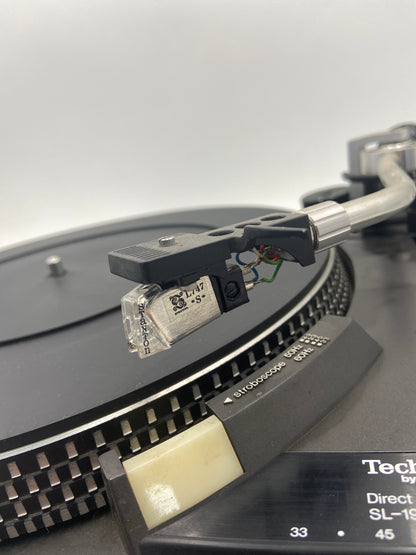 Technics By Panasonic SL-1900 Direct Drive Automatic Turntable System