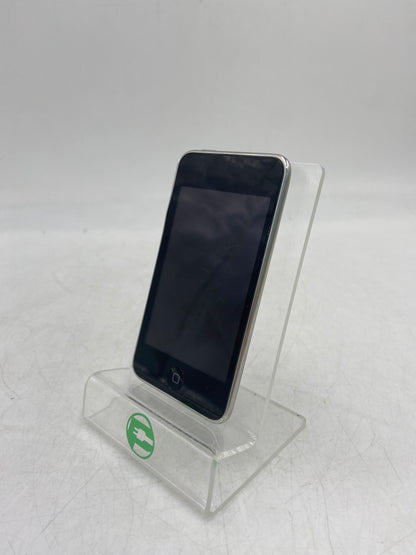 Apple iPod Touch 2nd Gen 8GB Silver A1288