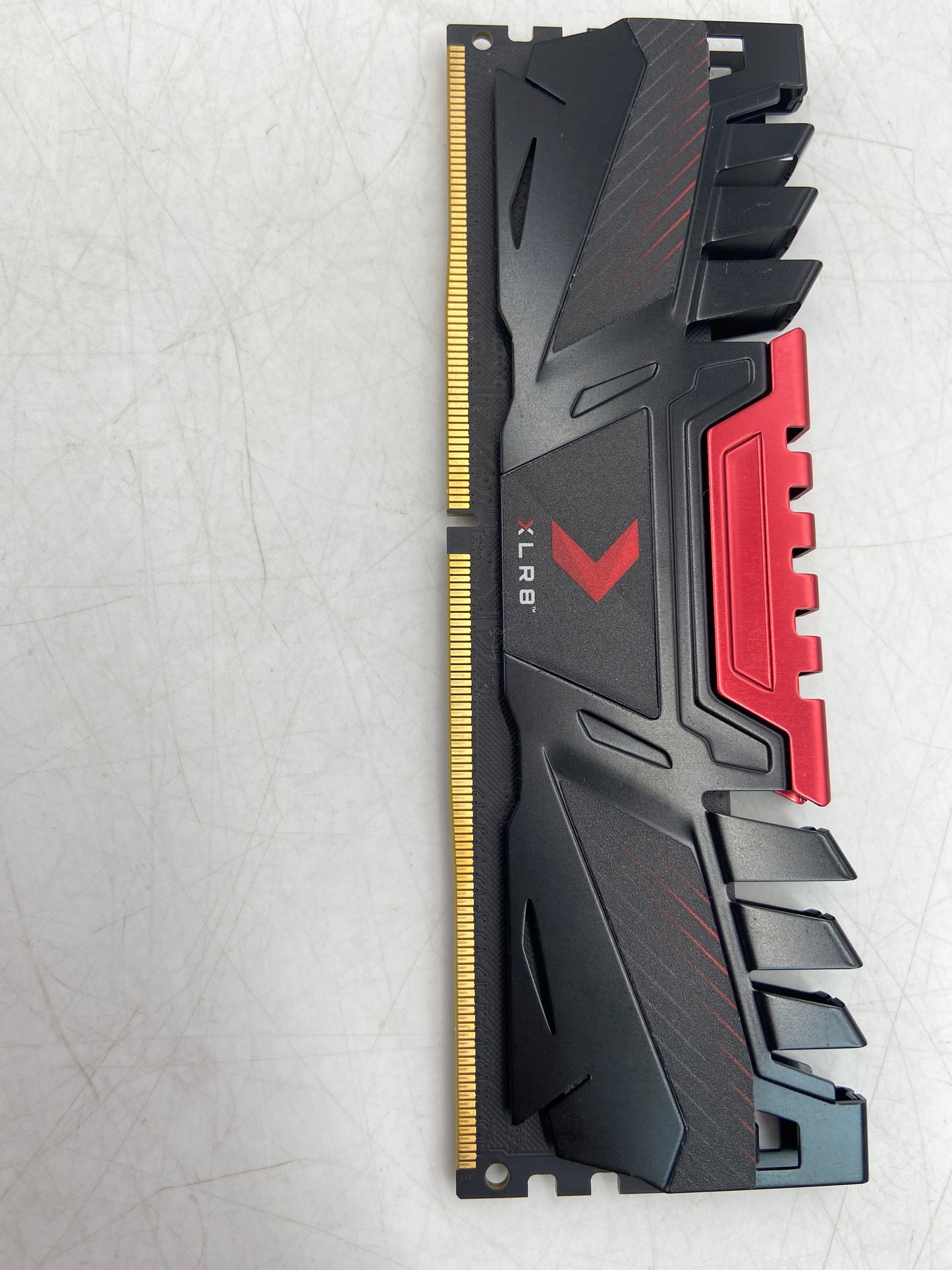 PNY XLR8 Gaming 16GB (2x8GB) RAM DDR4 3200 PC4-25600 2133MHz 8GBF1X16QFHH38 RAM Computer Memory