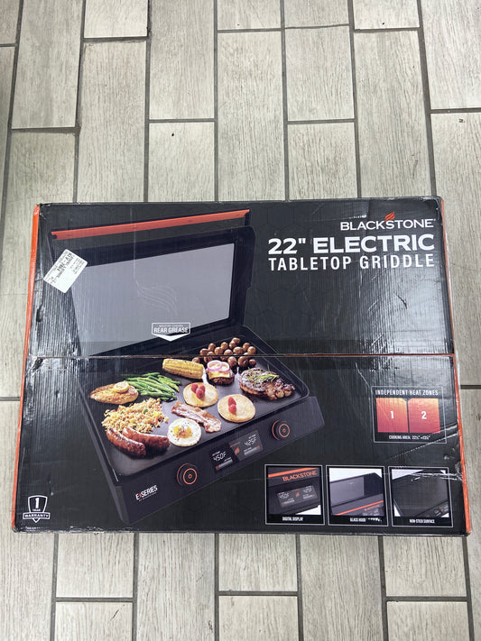 New BLACKSTONE 22' INCH Tabletop Griddle 8001